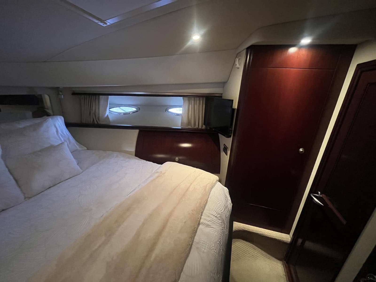 2006 Sea Ray 58 Sedan Bridge - Photo 88