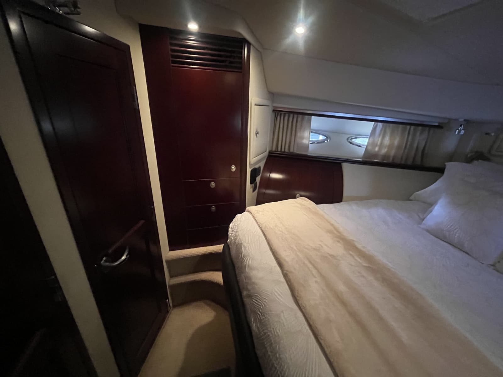 2006 Sea Ray 58 Sedan Bridge - Photo 86