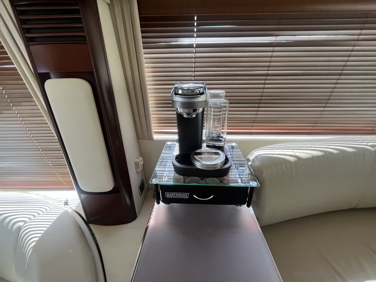 2006 Sea Ray 58 Sedan Bridge - Photo 52