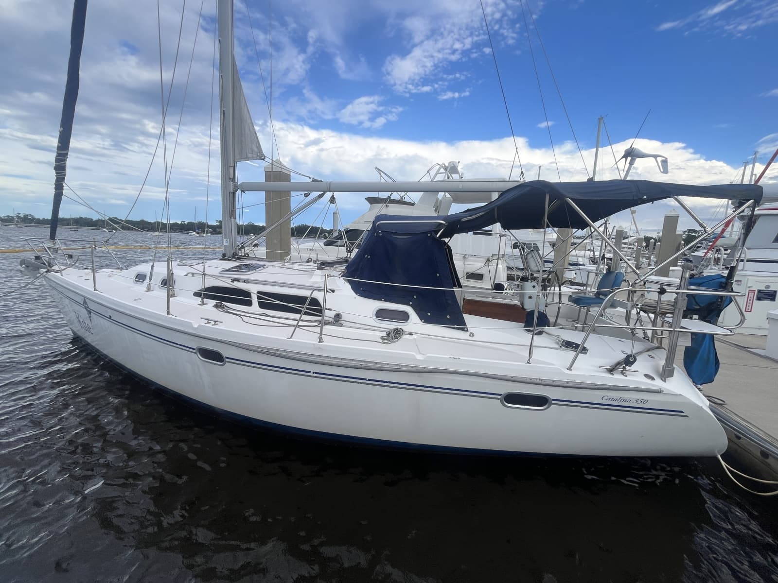 2003 Catalina  - Photo 2