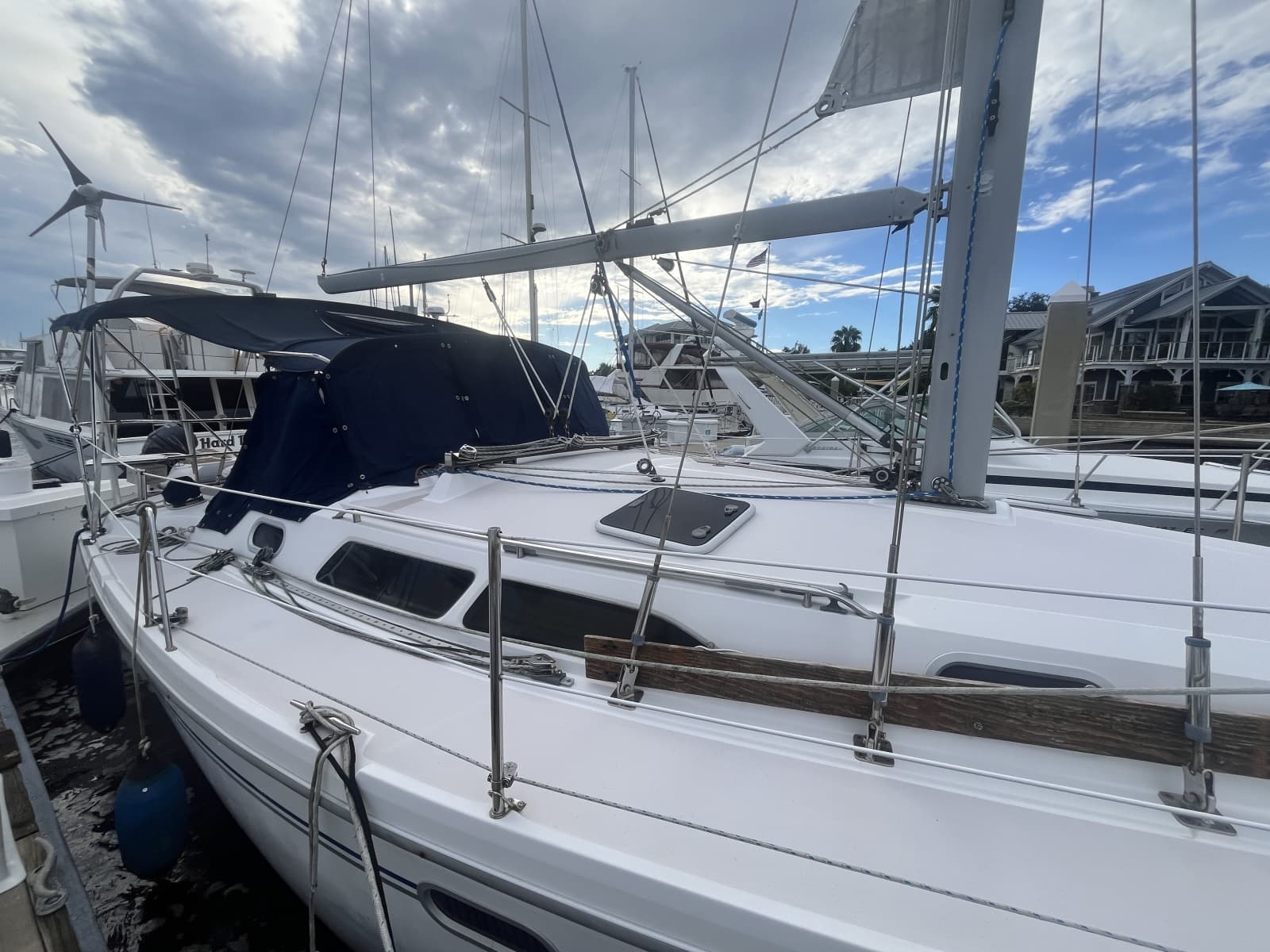 2003 Catalina  - Photo 11