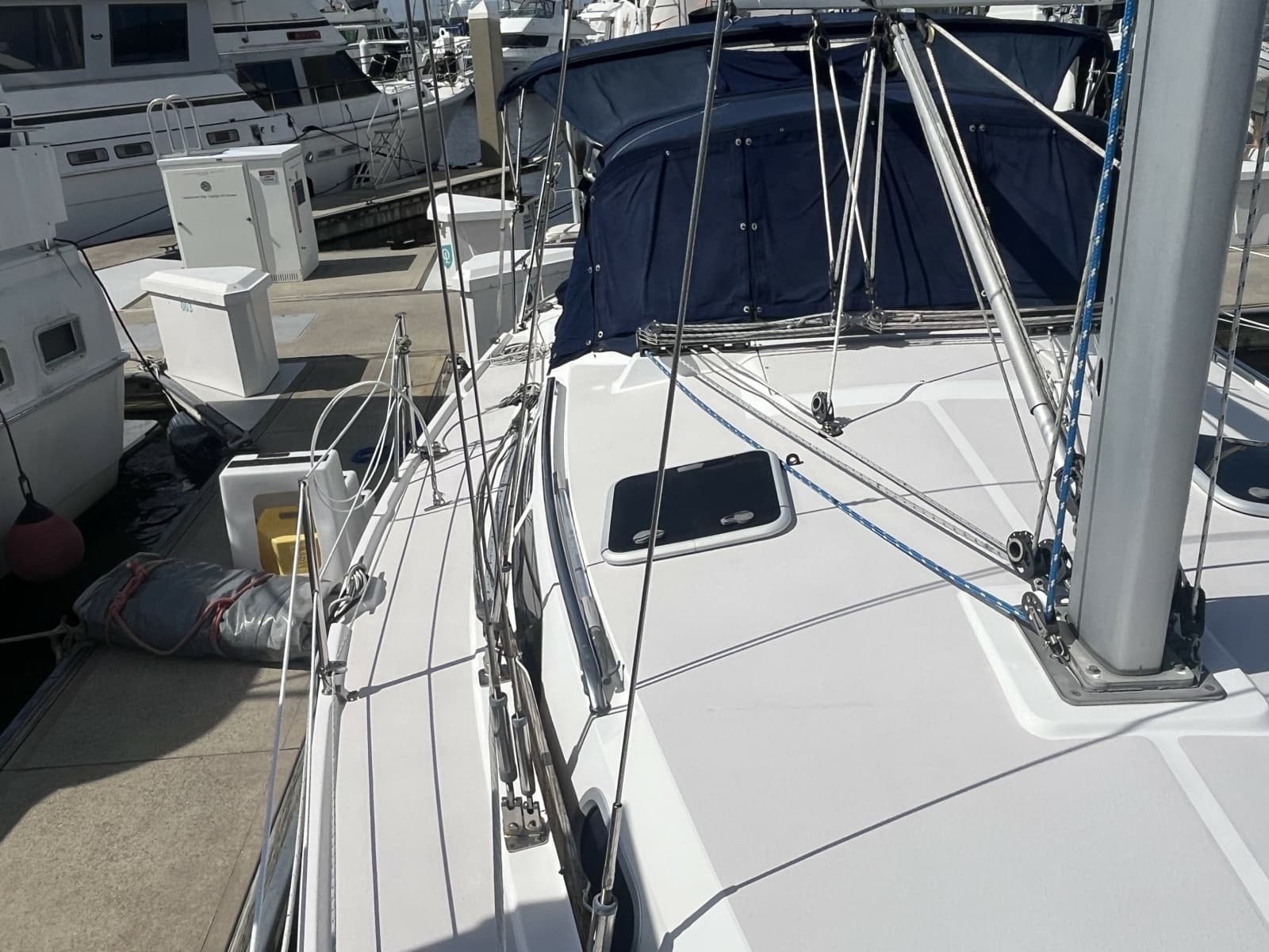 2003 Catalina  - Photo 9