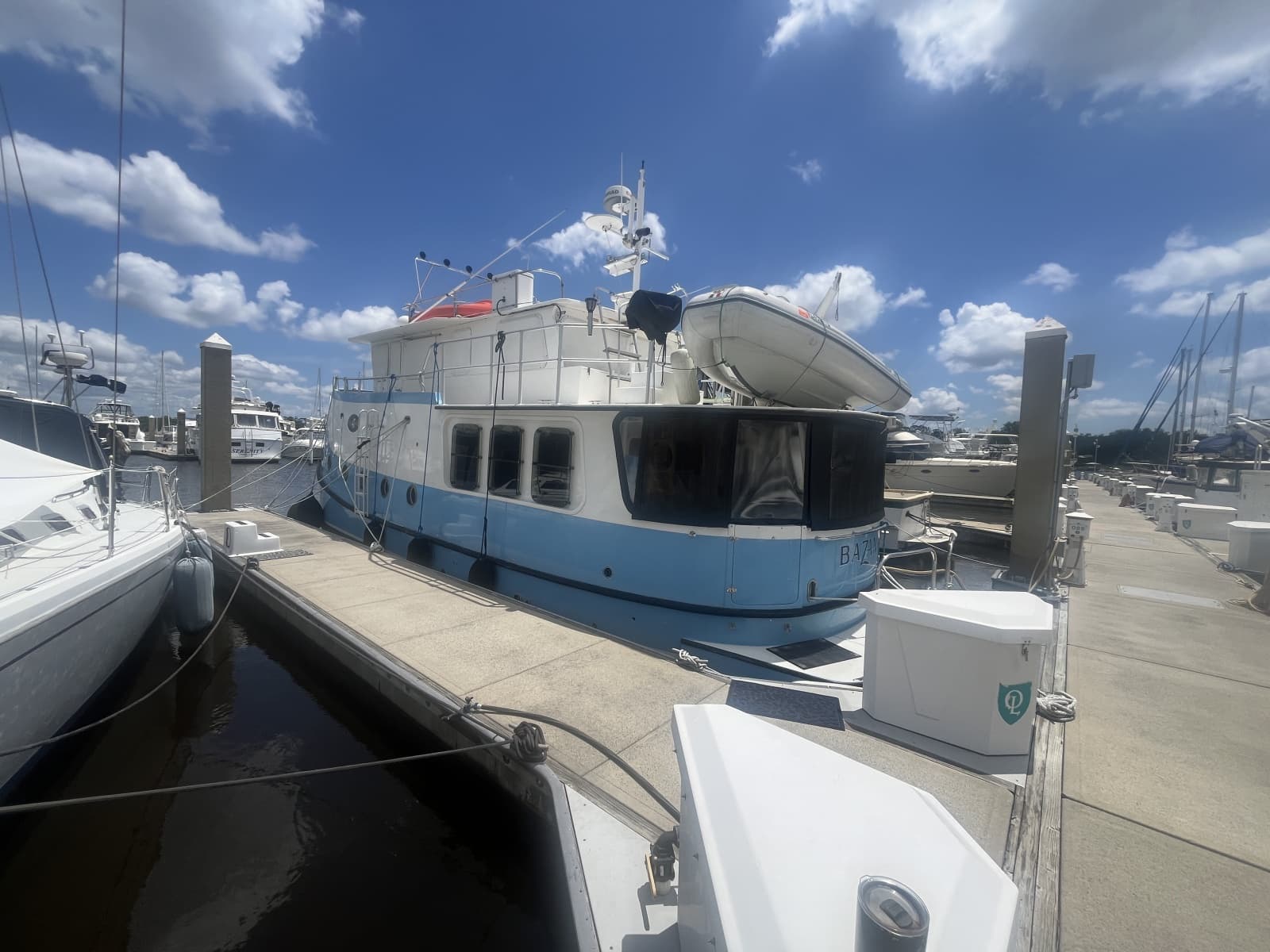2001 Great Harbour GH47 - Photo 3