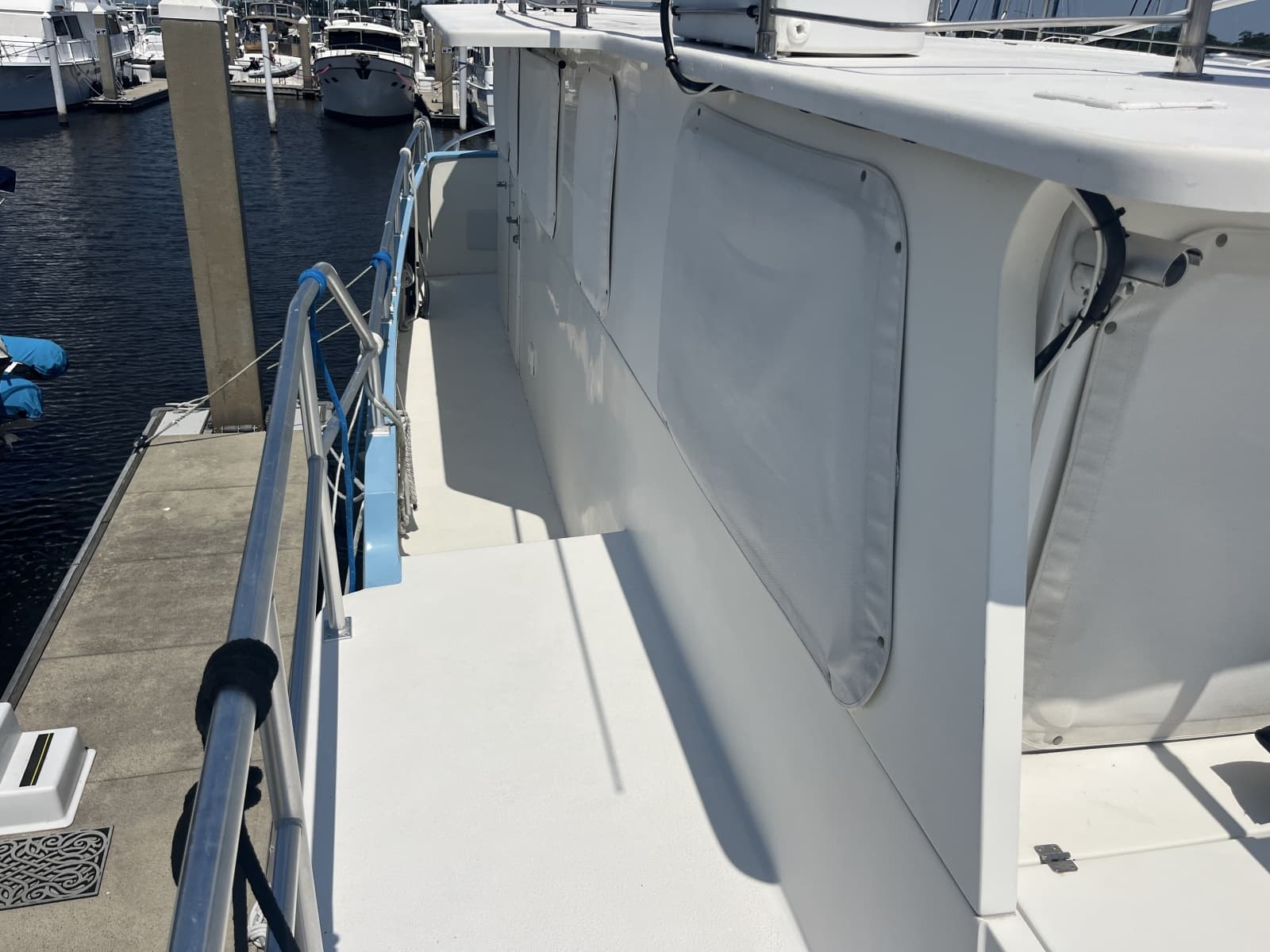 2001 Great Harbour GH47 - Photo 17
