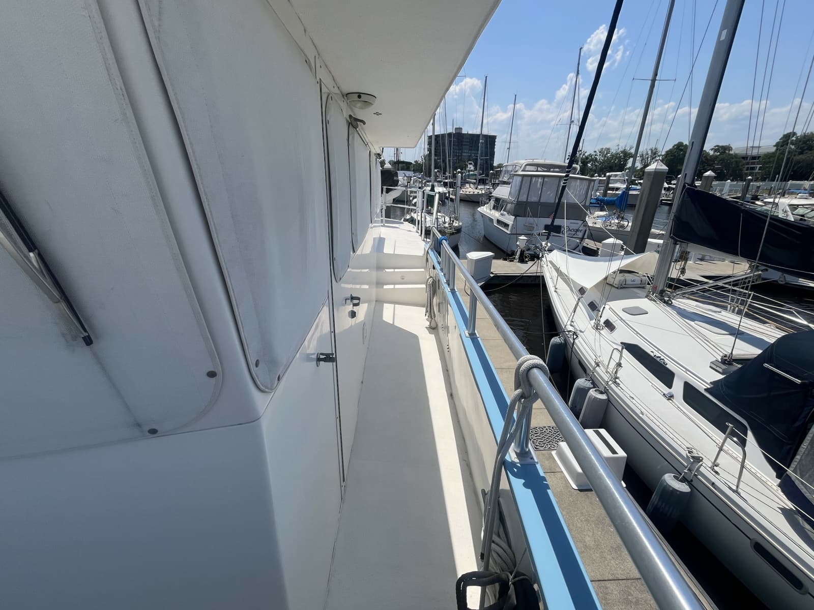 2001 Great Harbour GH47 - Photo 15