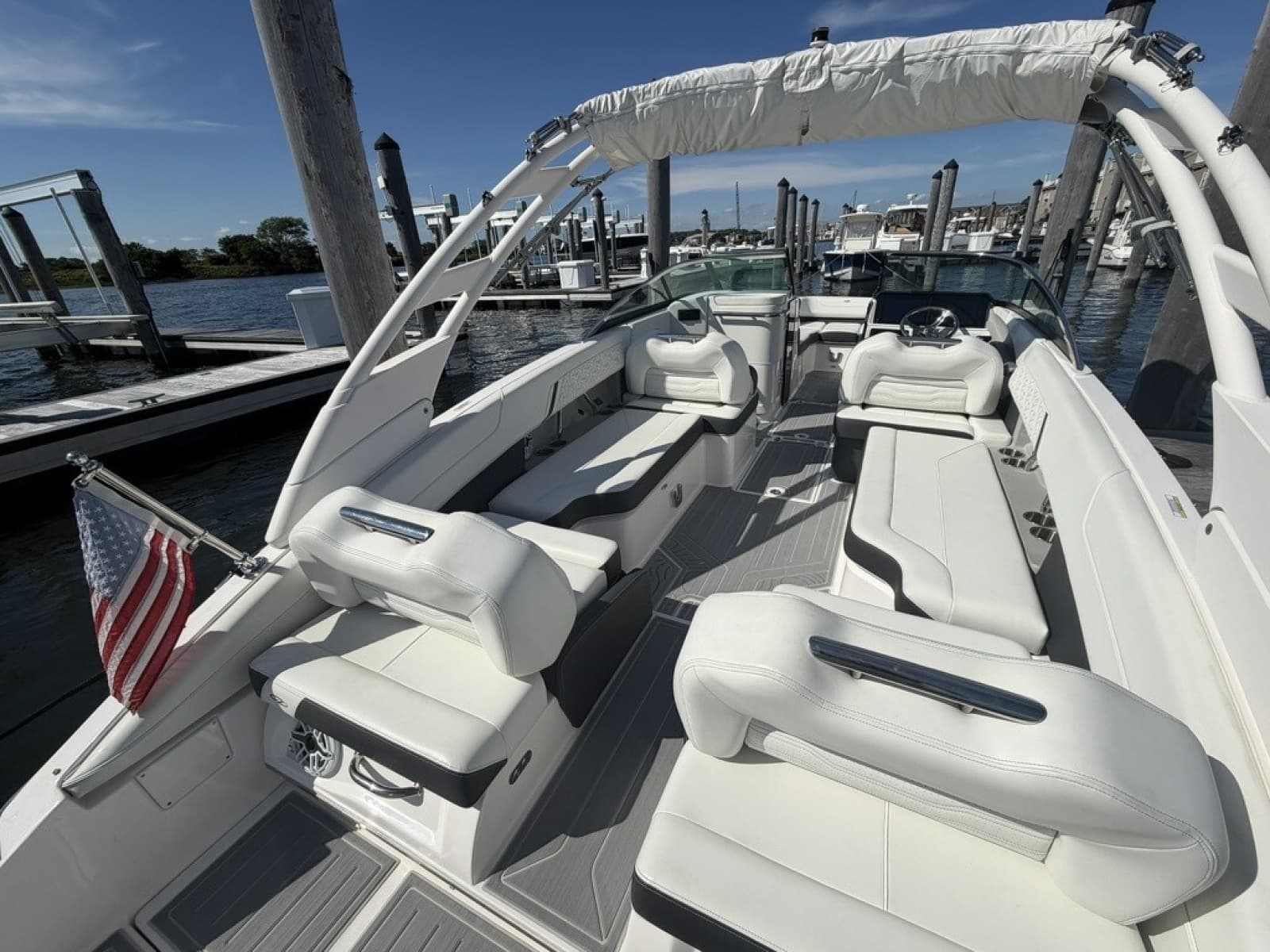 2024 Regal LX6 - Photo 4