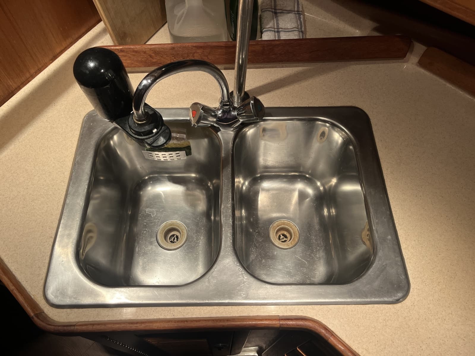 1999 Catalina 42 MKII - Photo 53