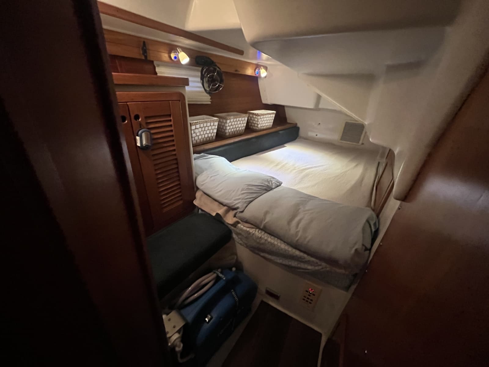 1999 Catalina 42 MKII - Photo 70