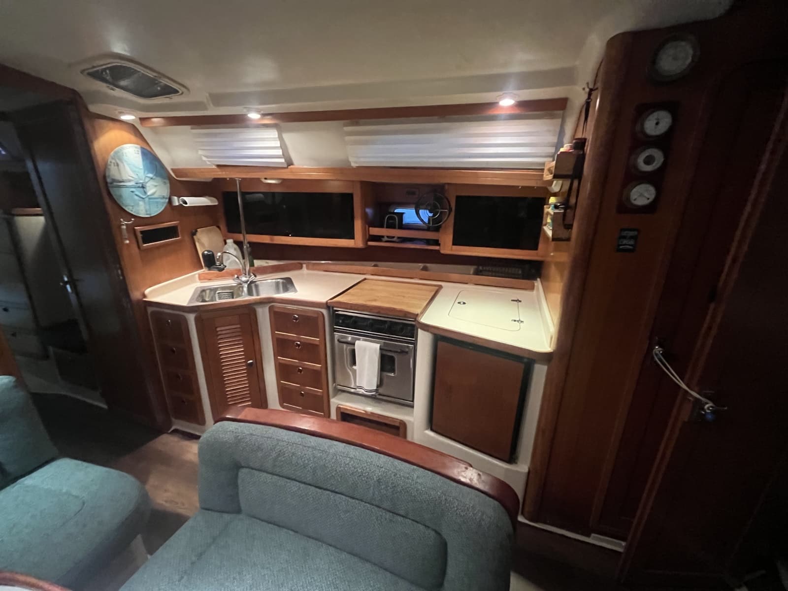 1999 Catalina 42 MKII - Photo 51