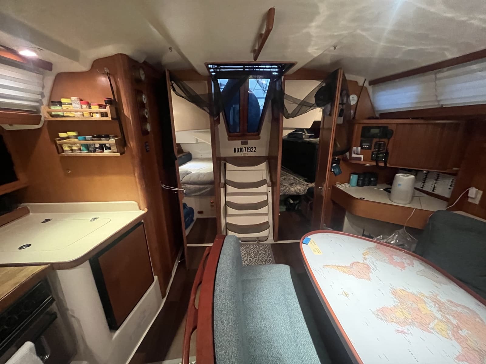 1999 Catalina 42 MKII - Photo 50
