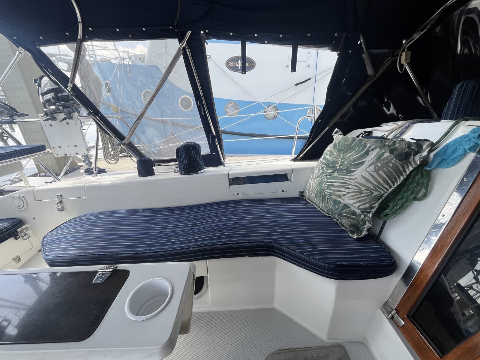 1999 Catalina 42 MKII - Photo 13