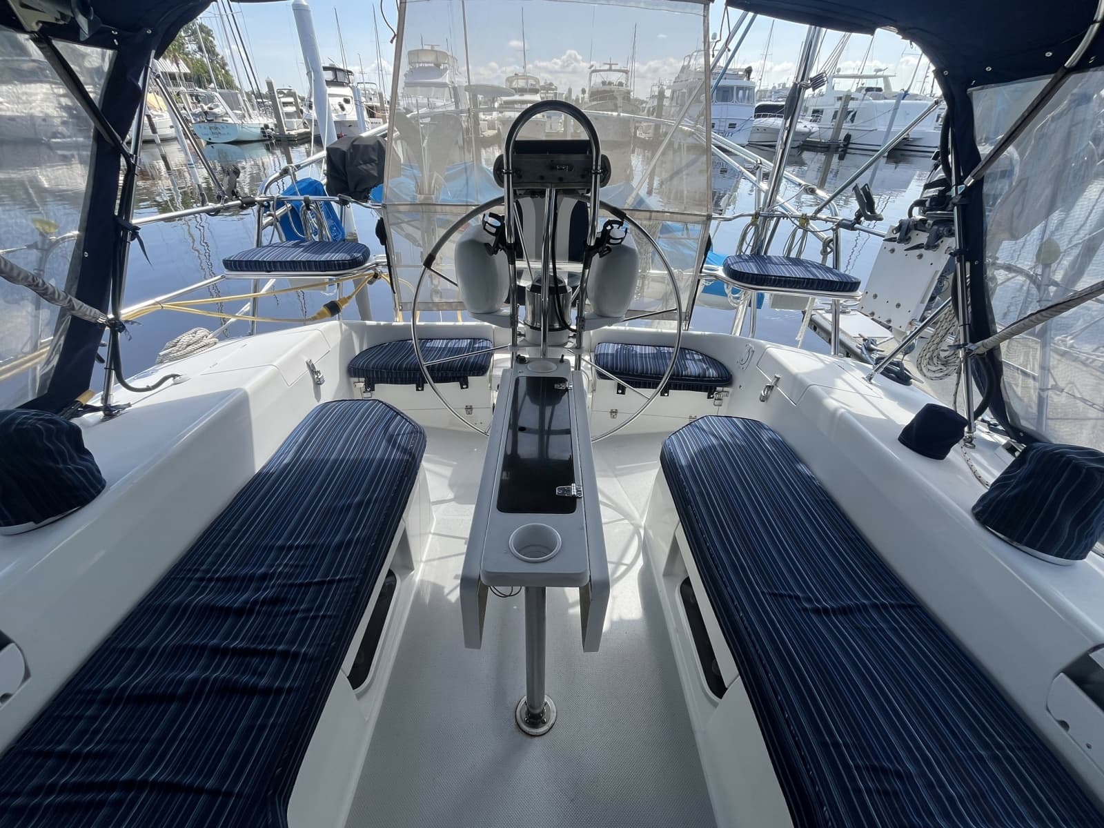 1999 Catalina 42 MKII - Photo 12
