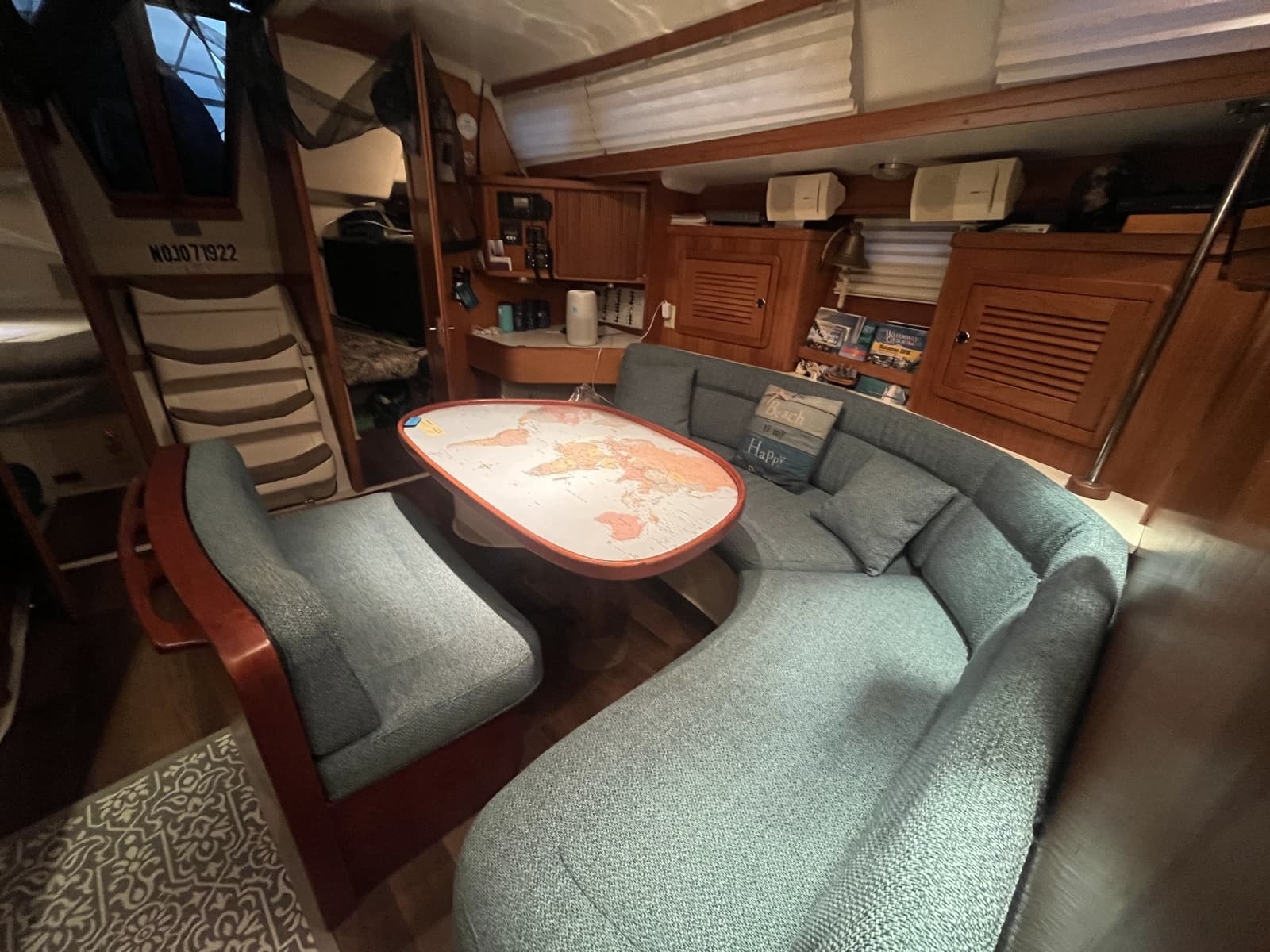 1999 Catalina 42 MKII - Photo 57