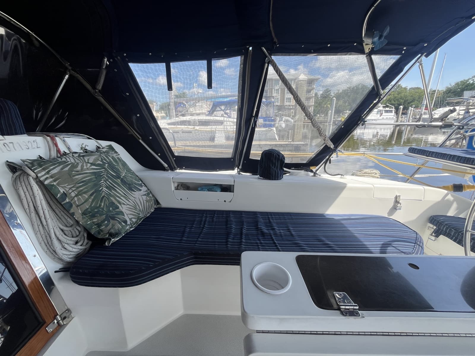 1999 Catalina 42 MKII - Photo 14