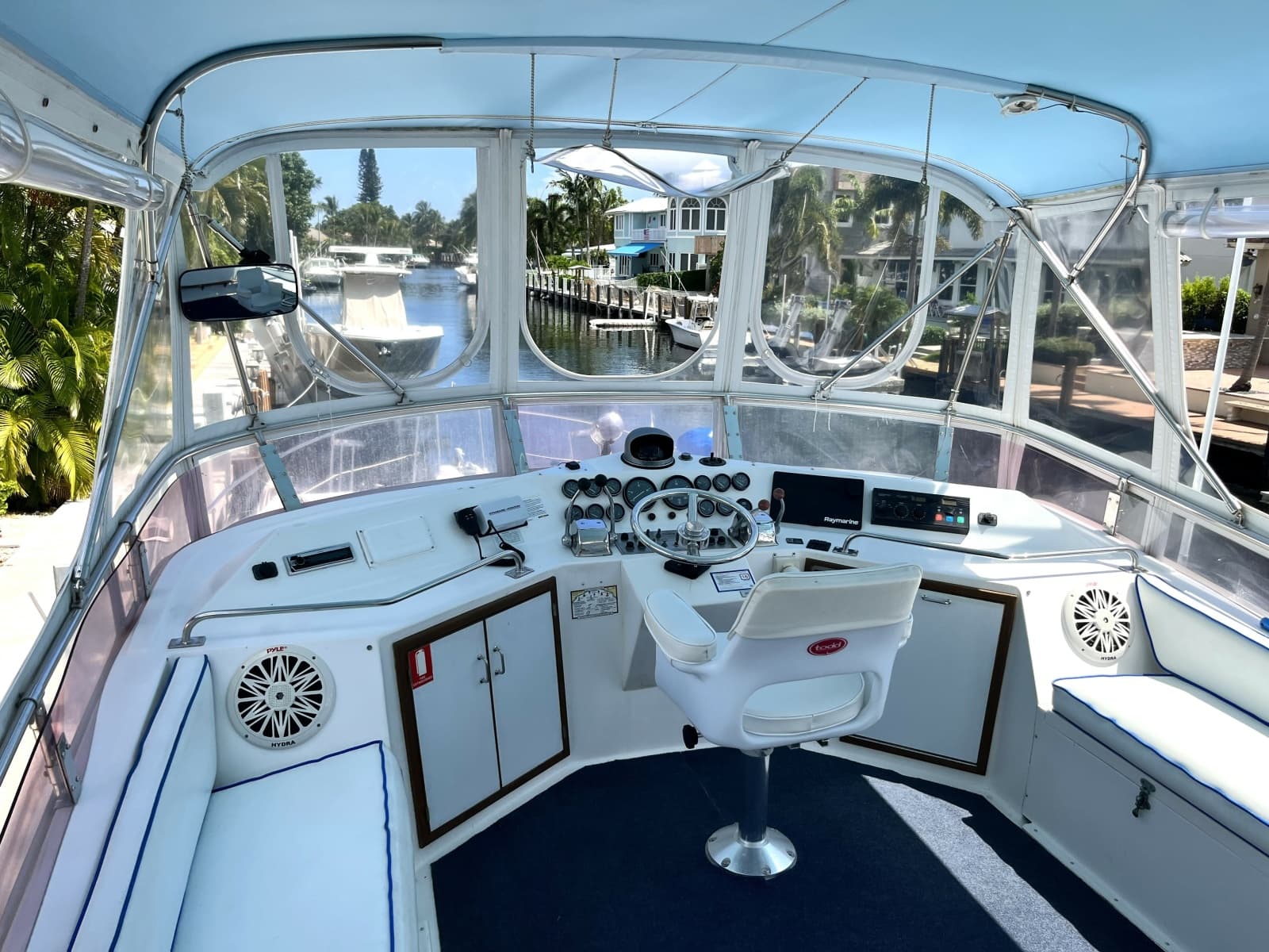 1987 Symbol 44 Sun Deck MK II - Photo 27