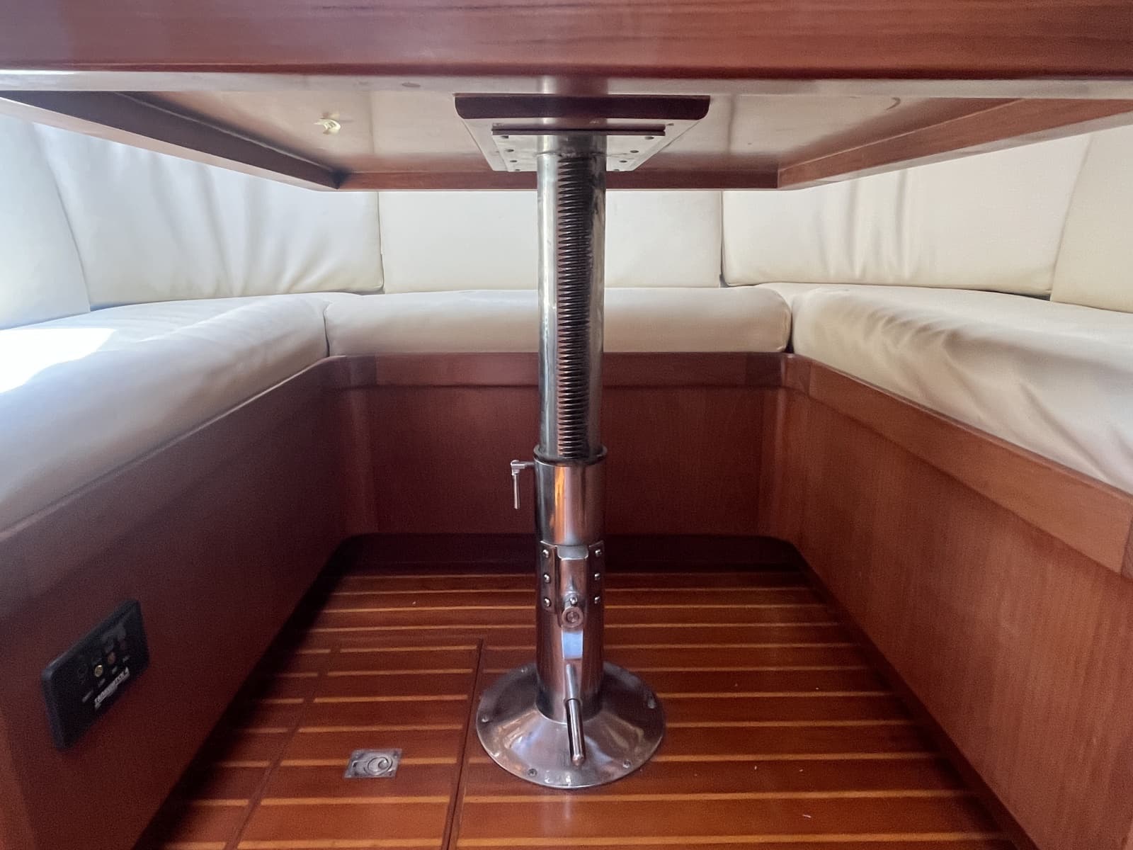 1987 Symbol 44 Sun Deck MK II - Photo 60