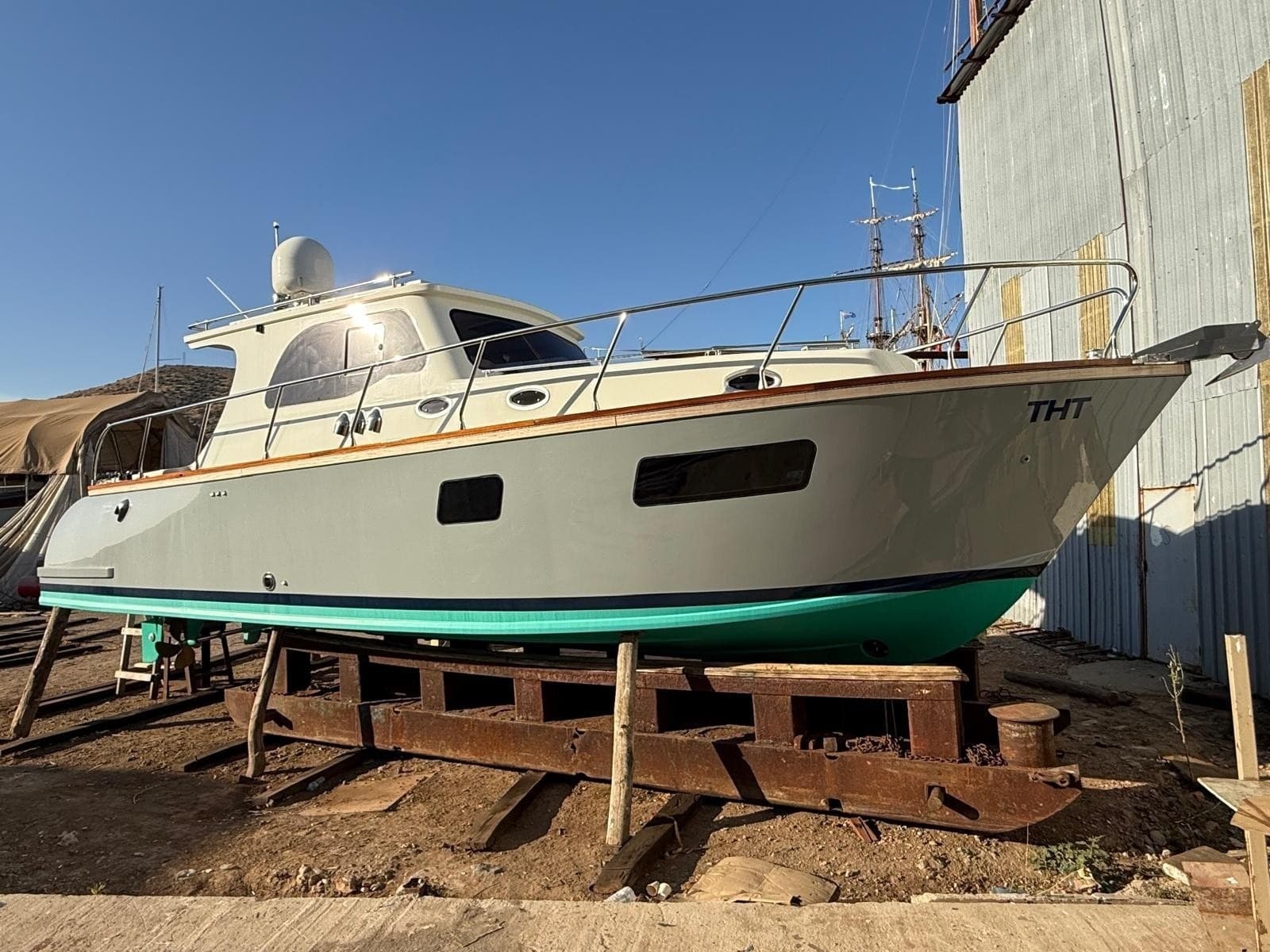 2024 Custom 37 - Photo 19