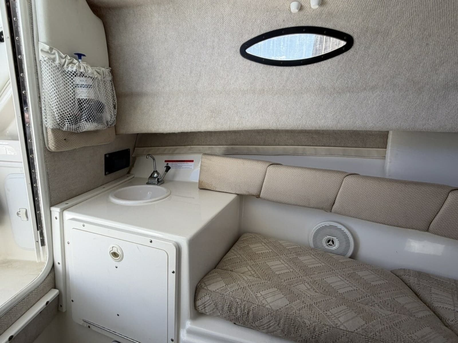 2008 Seaswirl Striper 2301 Walkaround I/O - Photo 18