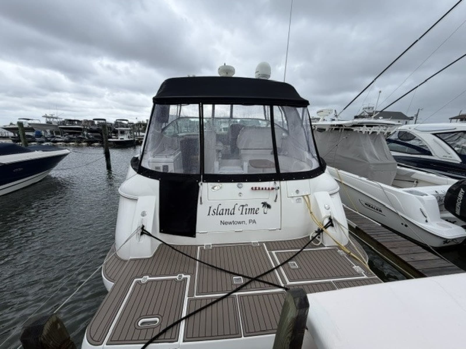 2004 Cruisers 370 - Photo 2