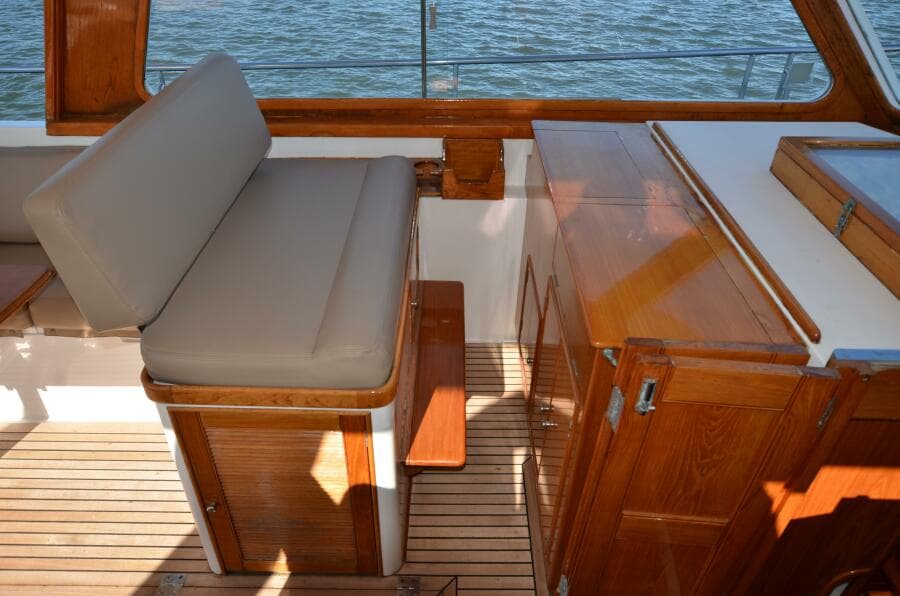 2000 Grand Banks Eastbay HX - Photo 23