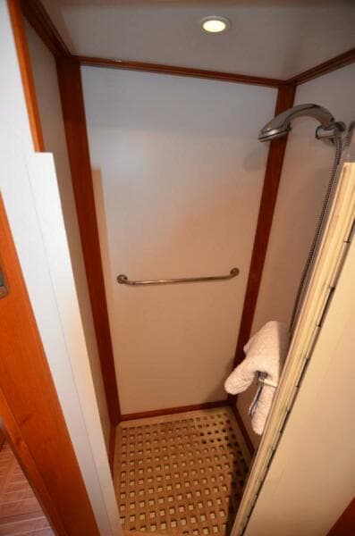 2000 Grand Banks Eastbay HX - Photo 34
