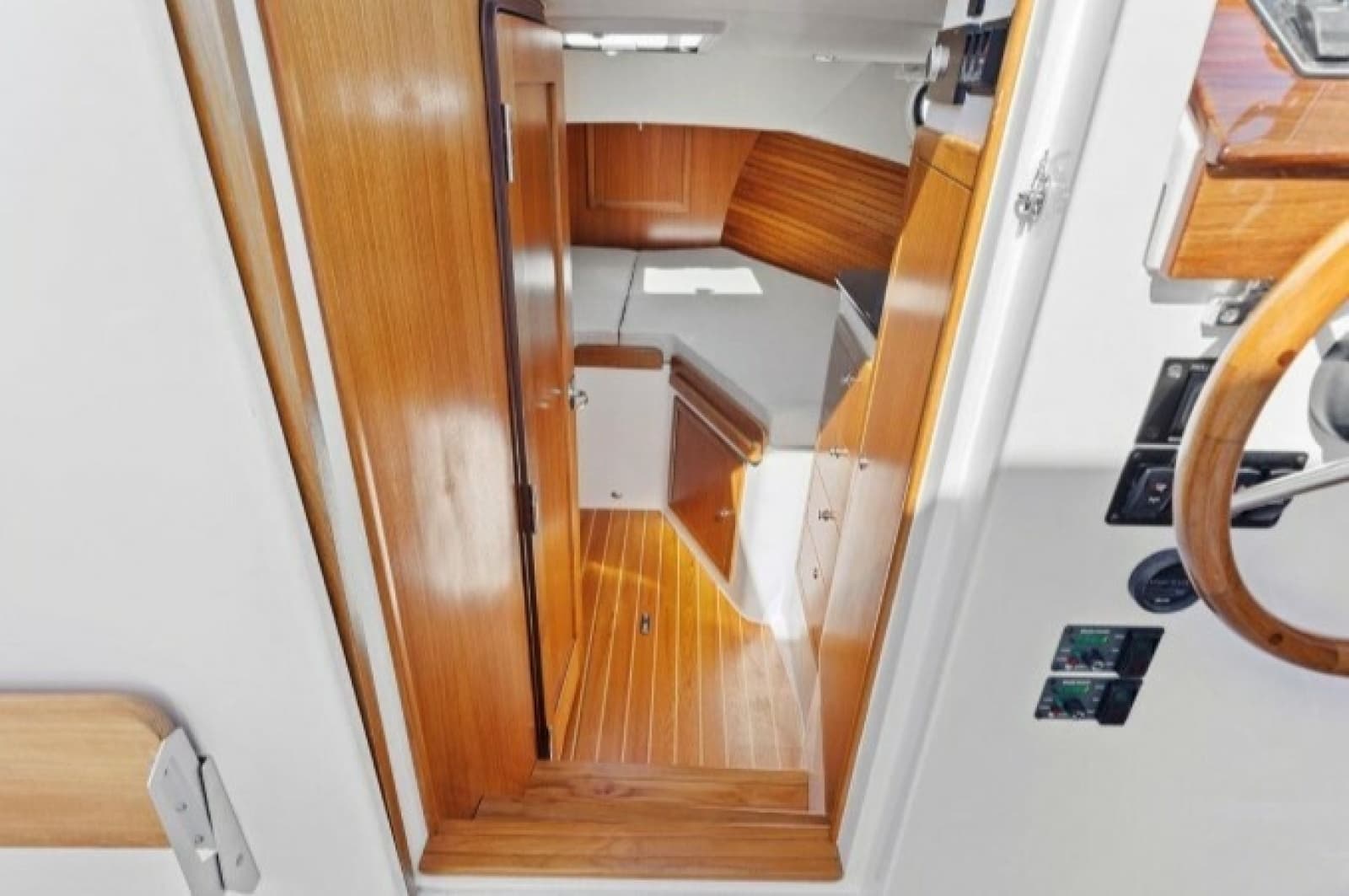 2020 Catalina  - Photo 18