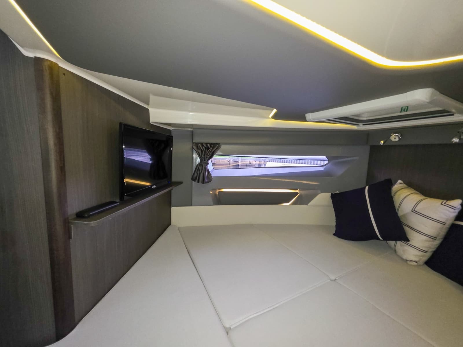 2025 Navan S30 - Photo 16