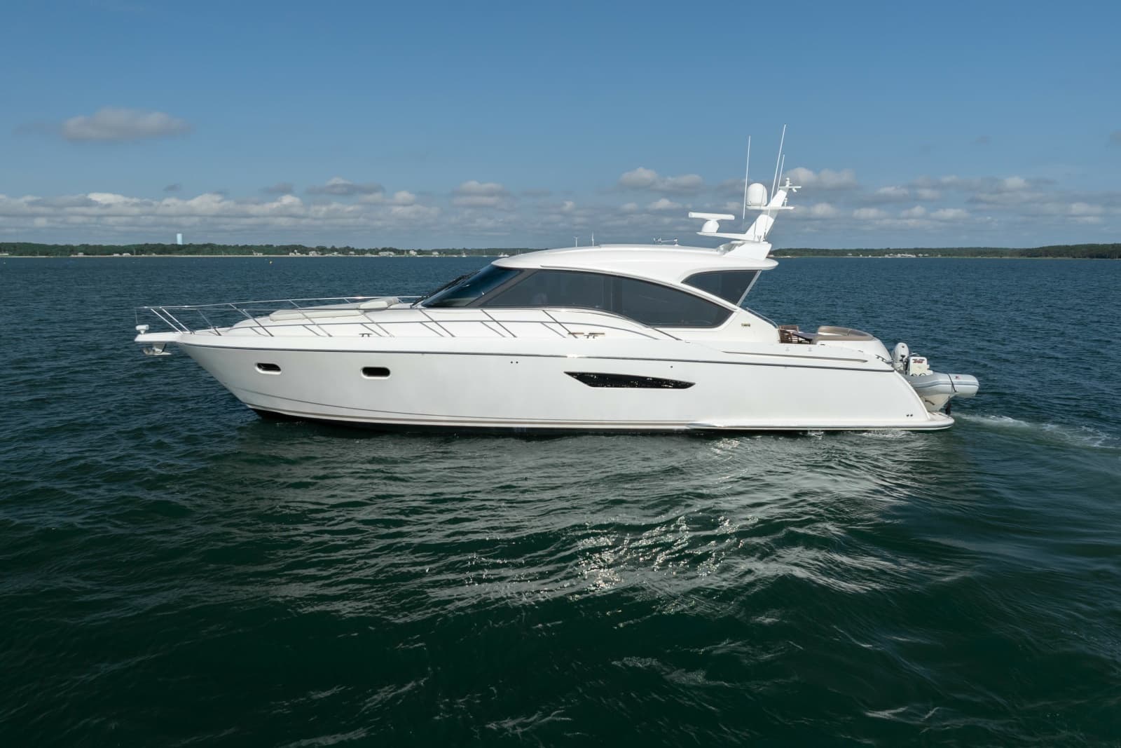 2009 Tiara Yachts 5800 Sovran - Photo 1