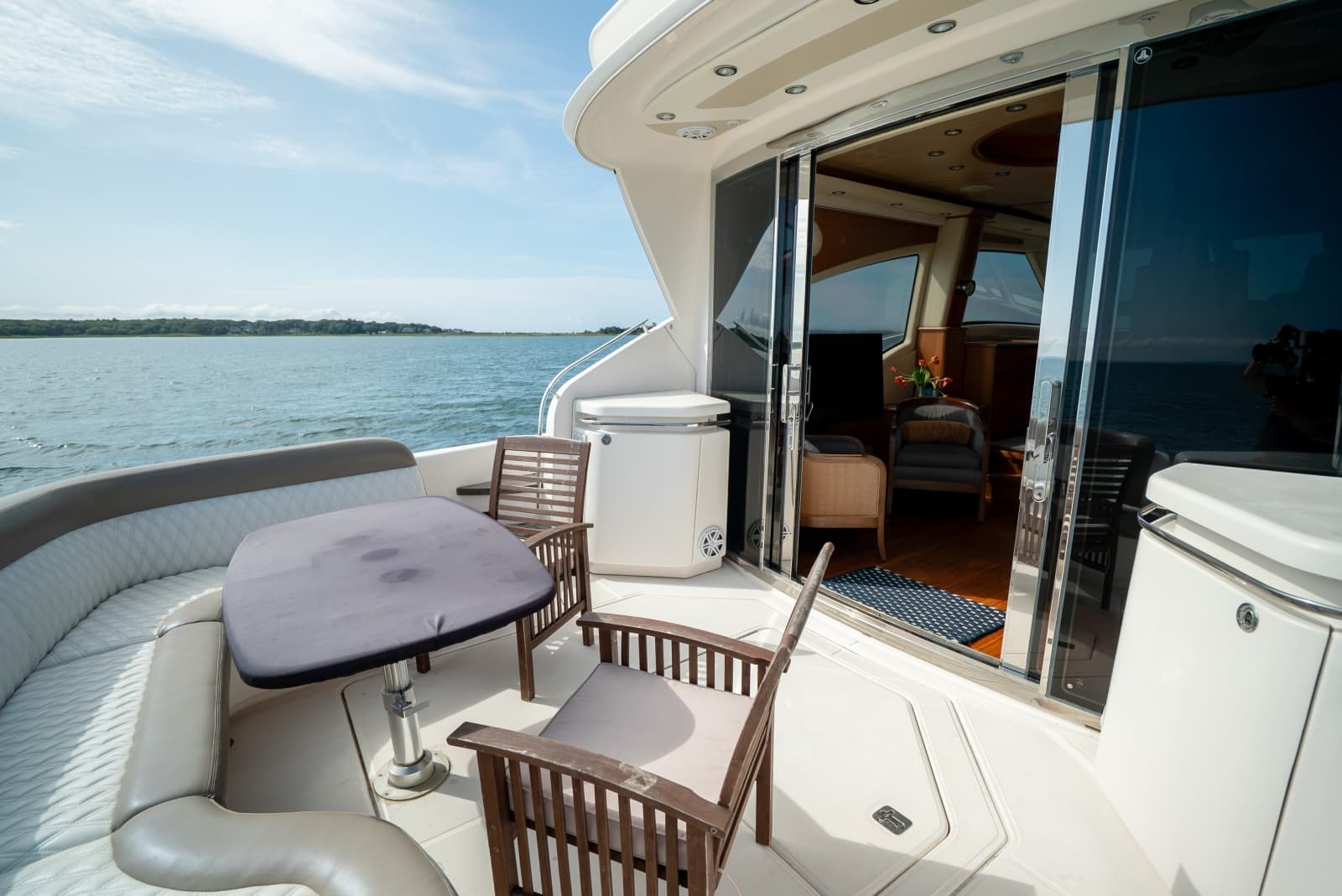 2009 Tiara Yachts 5800 Sovran - Photo 9