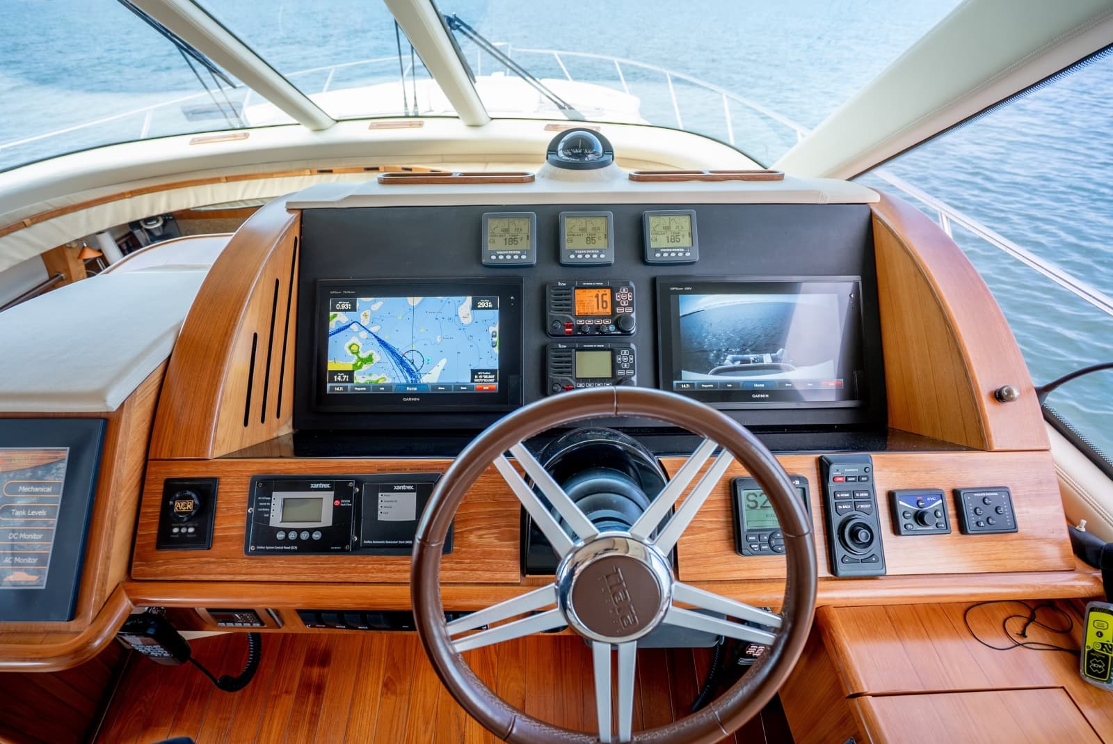 2009 Tiara Yachts 5800 Sovran - Photo 20