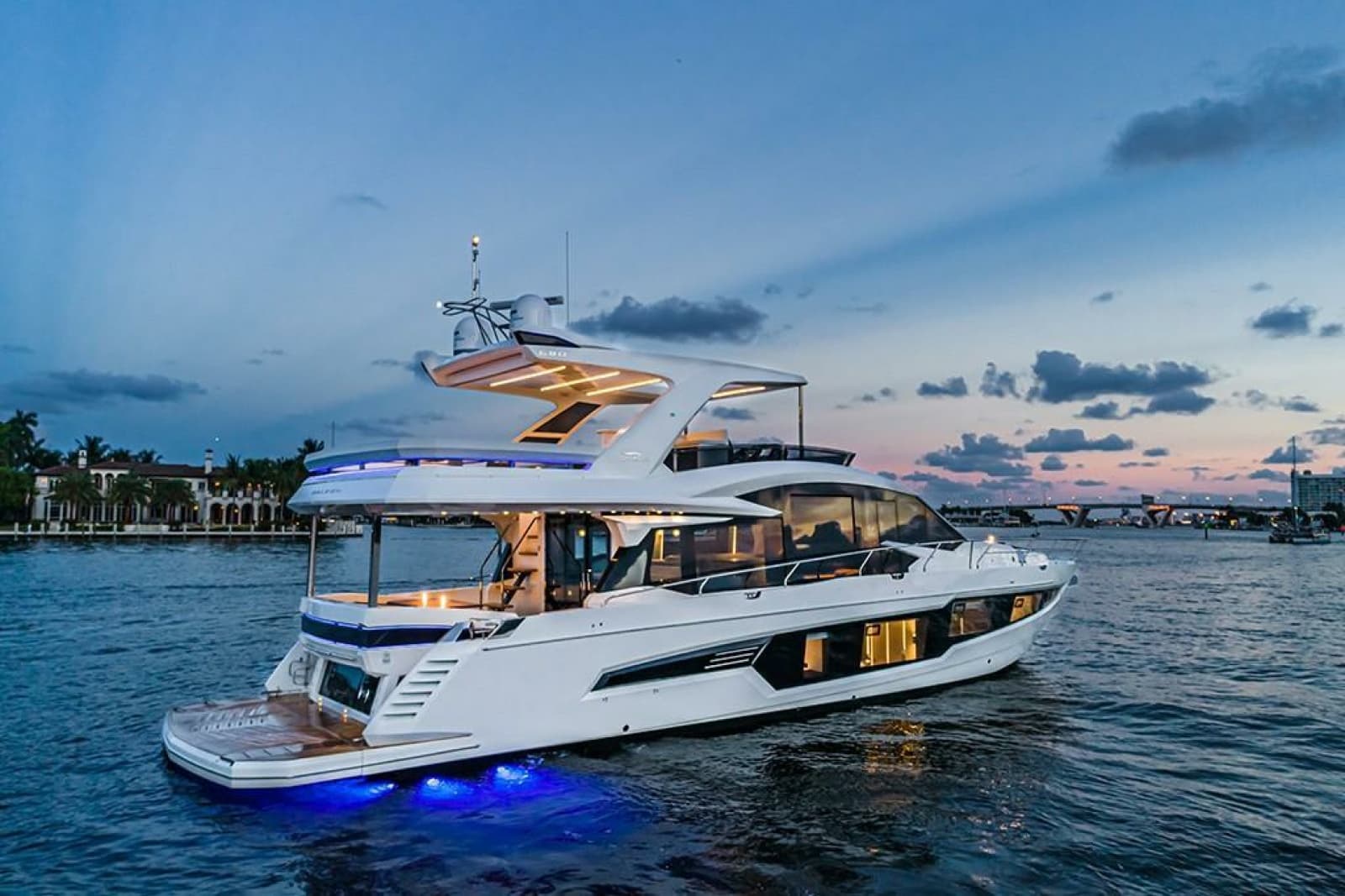 2025 Galeon 680 FLY - Photo 4