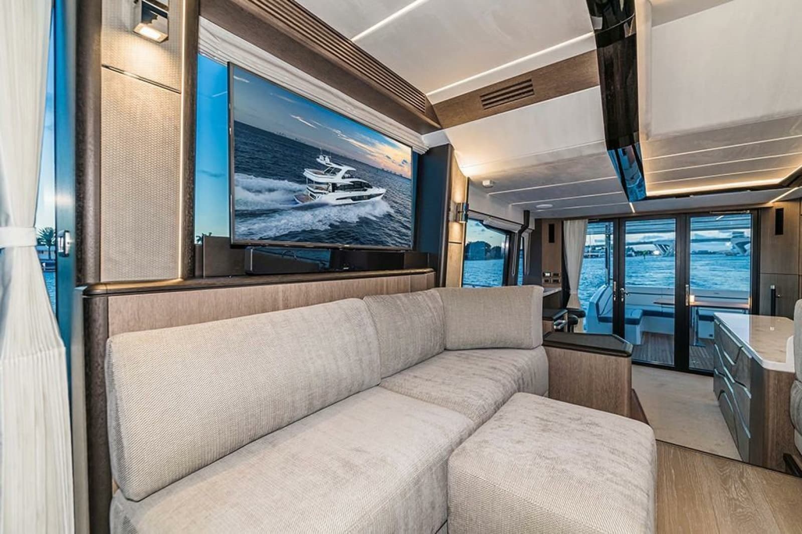 2025 Galeon 680 FLY - Photo 42