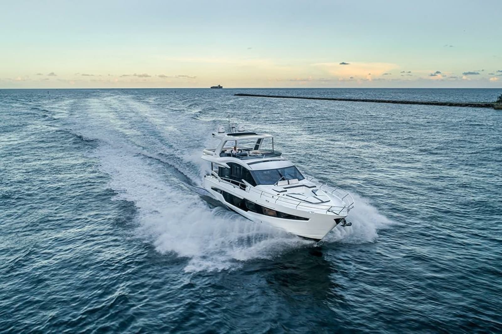 2025 Galeon 680 FLY - Photo 16