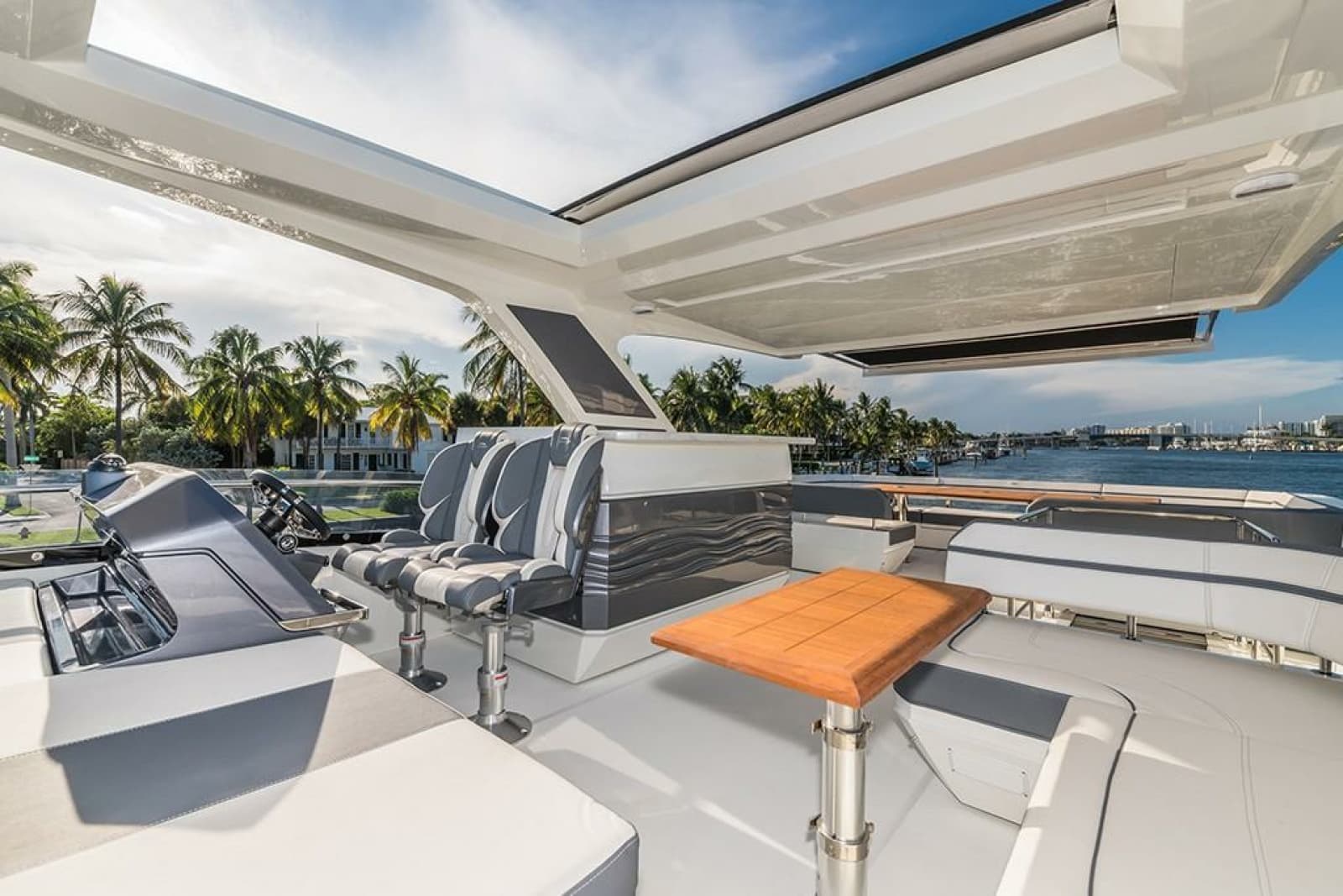 2025 Galeon 680 FLY - Photo 32
