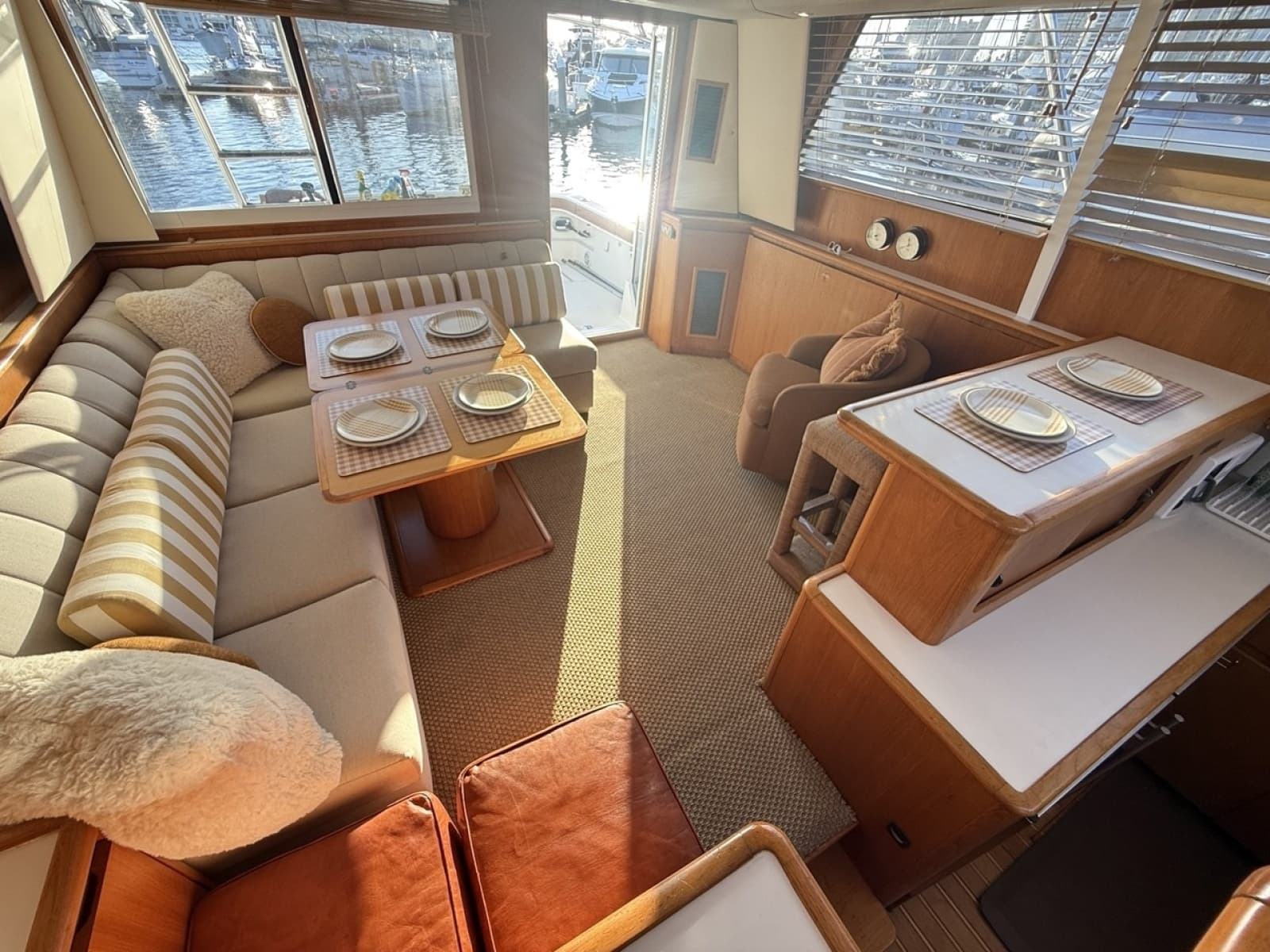 2000 Tiara Yachts  - Photo 24