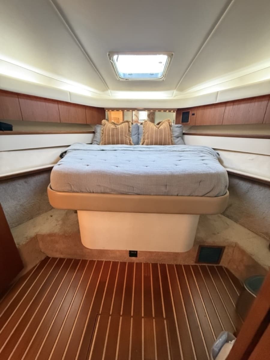 2000 Tiara Yachts  - Photo 18