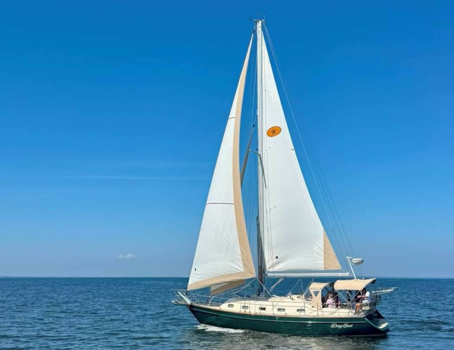 2005 Island Packet 370 - Photo 2