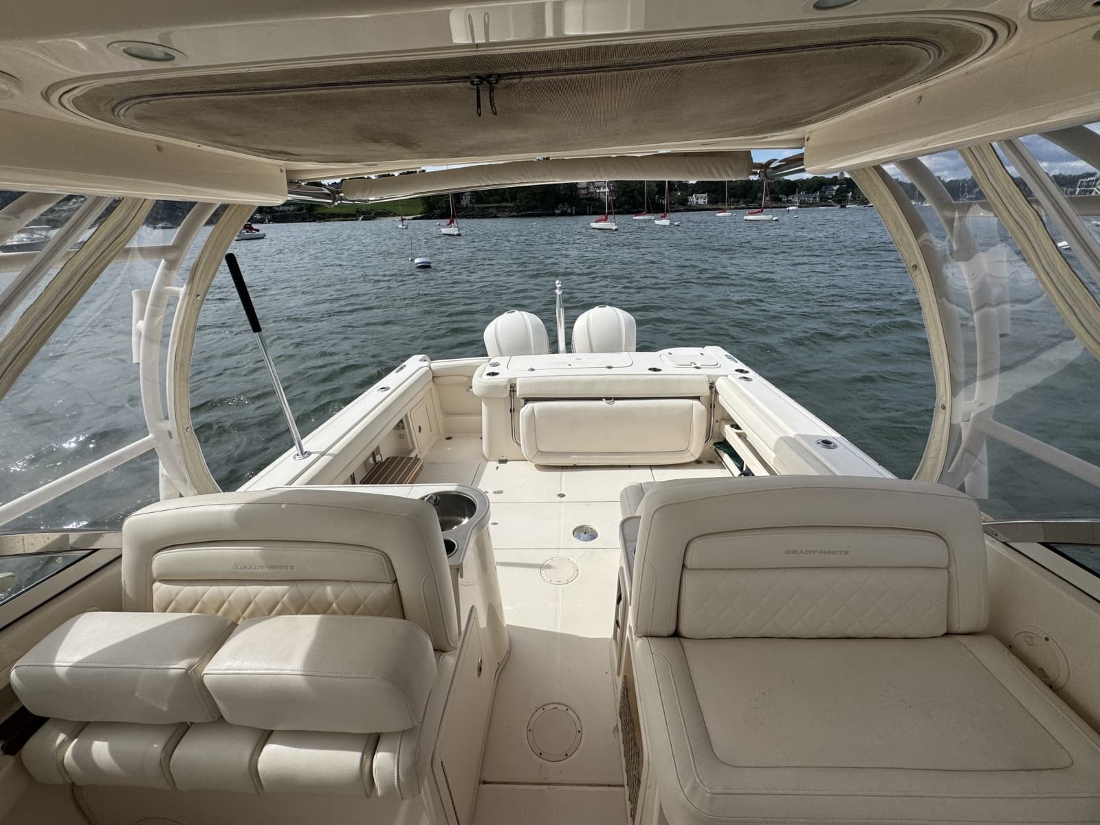 2017 Grady-White Freedom 307 - Photo 8
