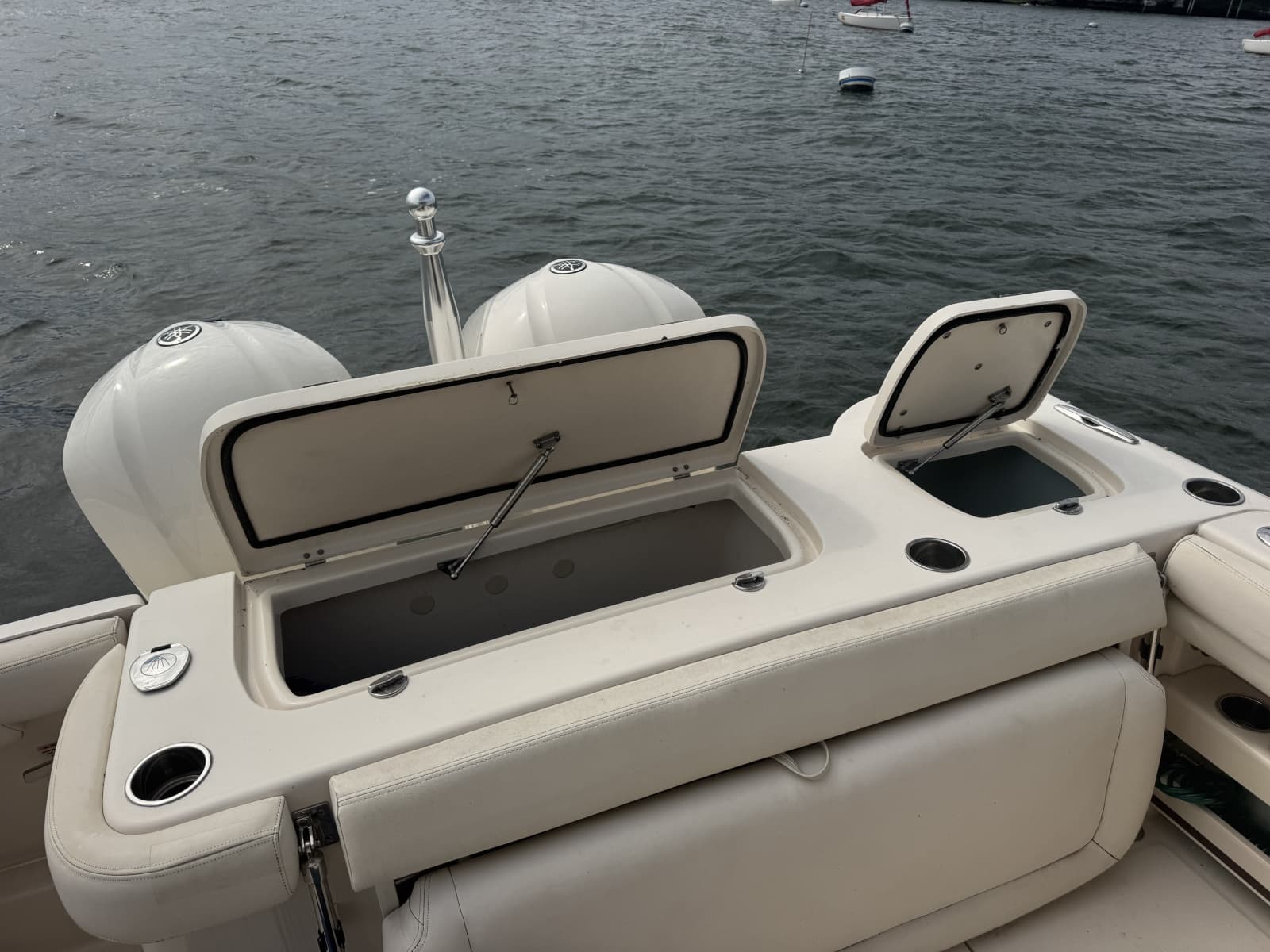 2017 Grady-White Freedom 307 - Photo 3