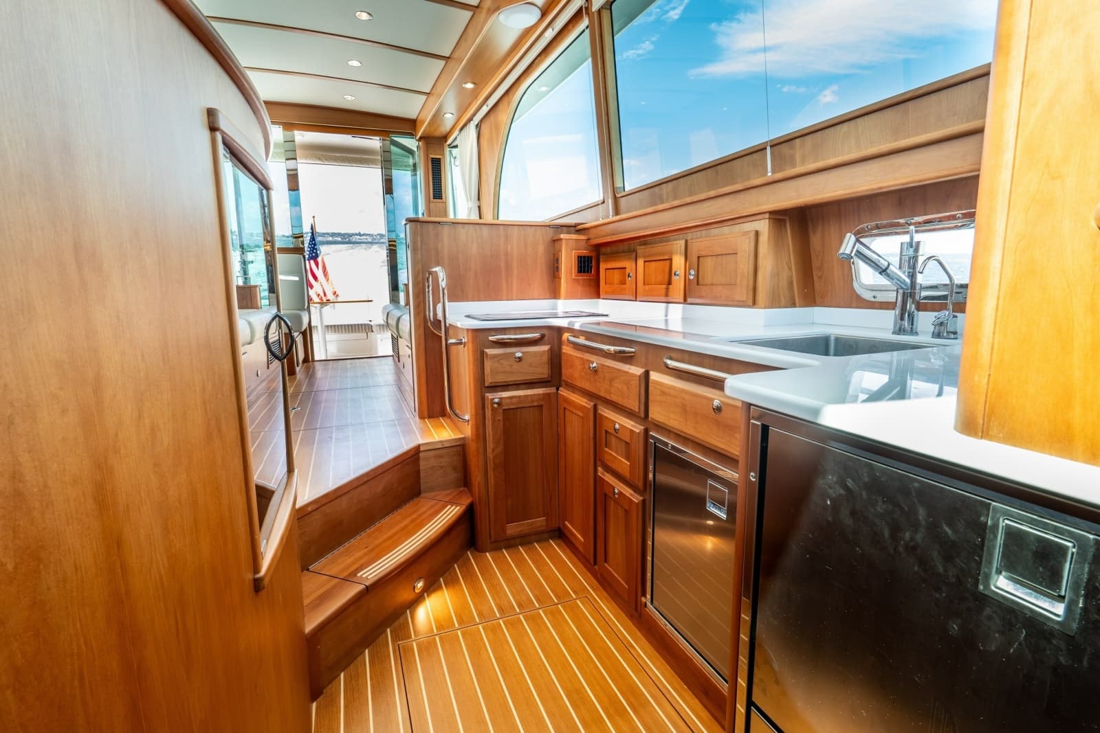 2023 Sabre 45 Salon Express - Photo 23