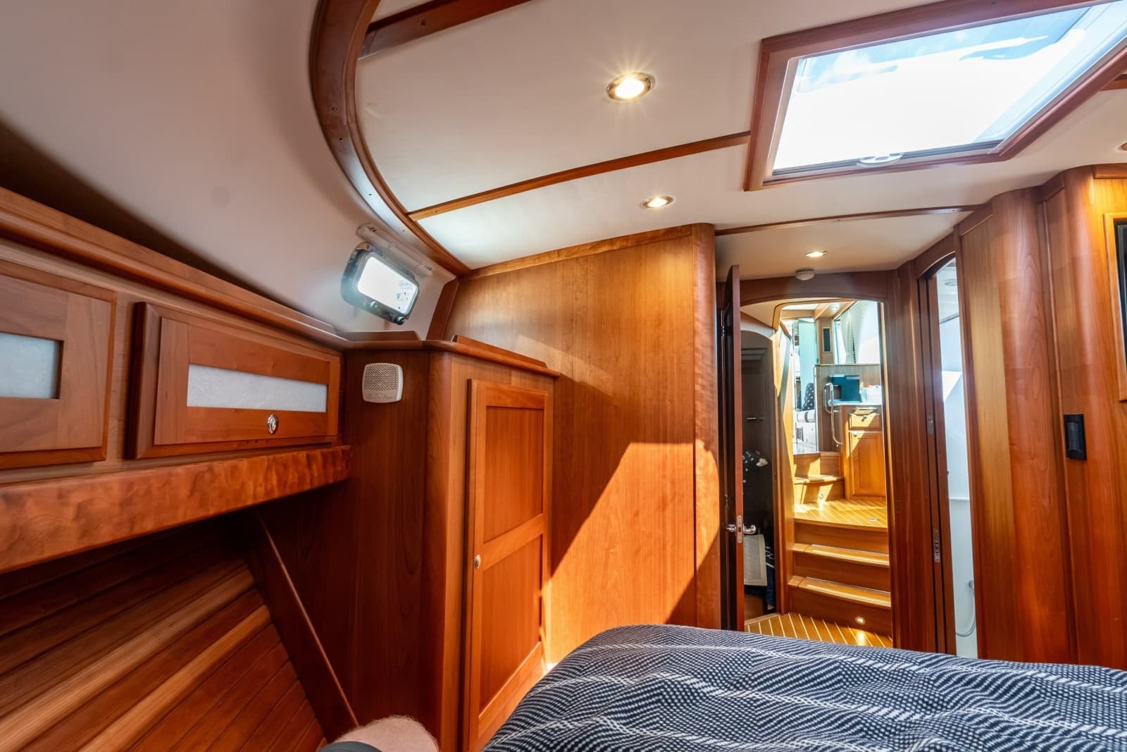 2023 Sabre 45 Salon Express - Photo 32