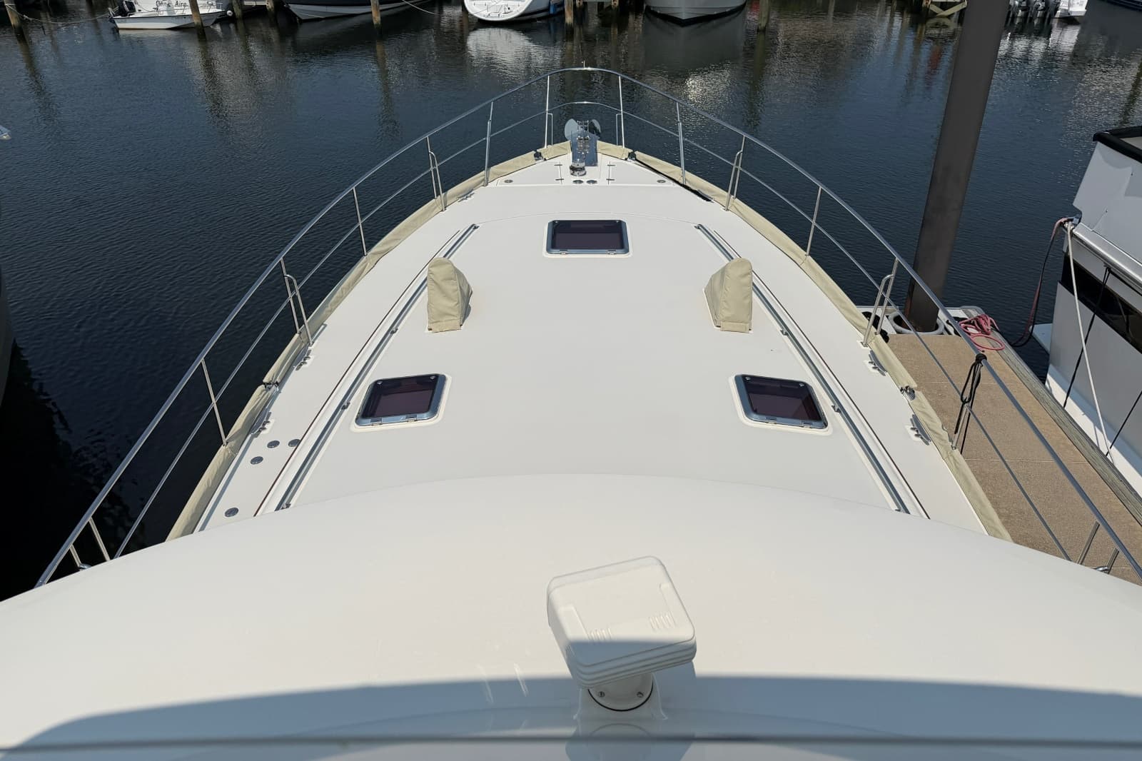 2003 Grand Banks 54 - Photo 4