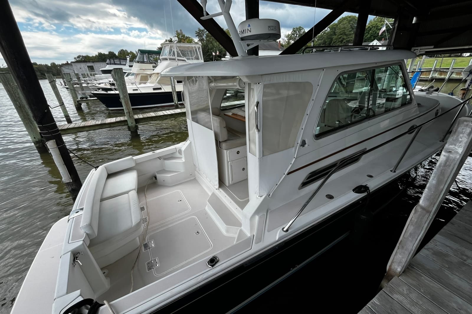 2009 Back Cove 33 - Photo 23