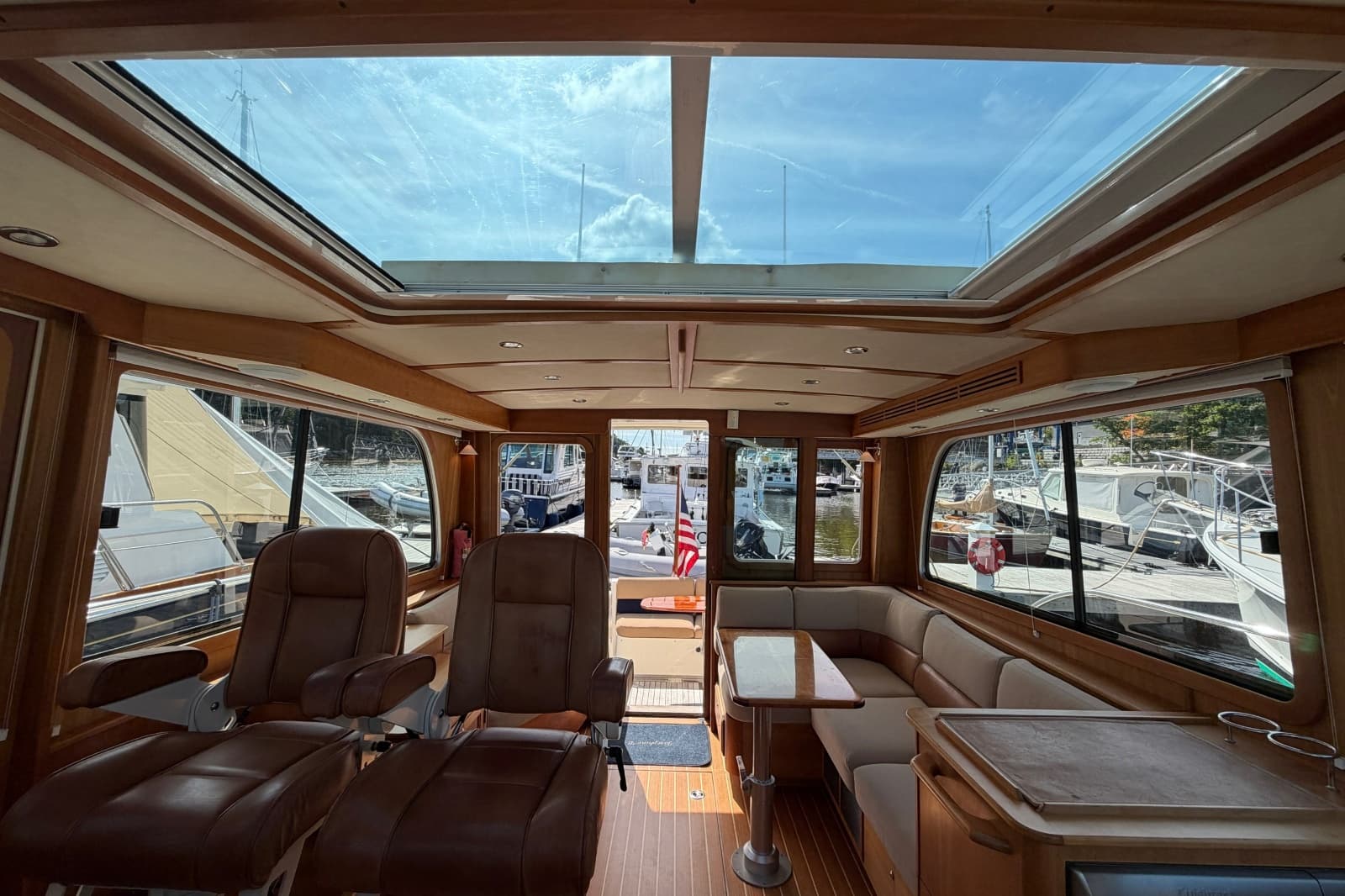 2011 Sabre 40 Sedan - Photo 43