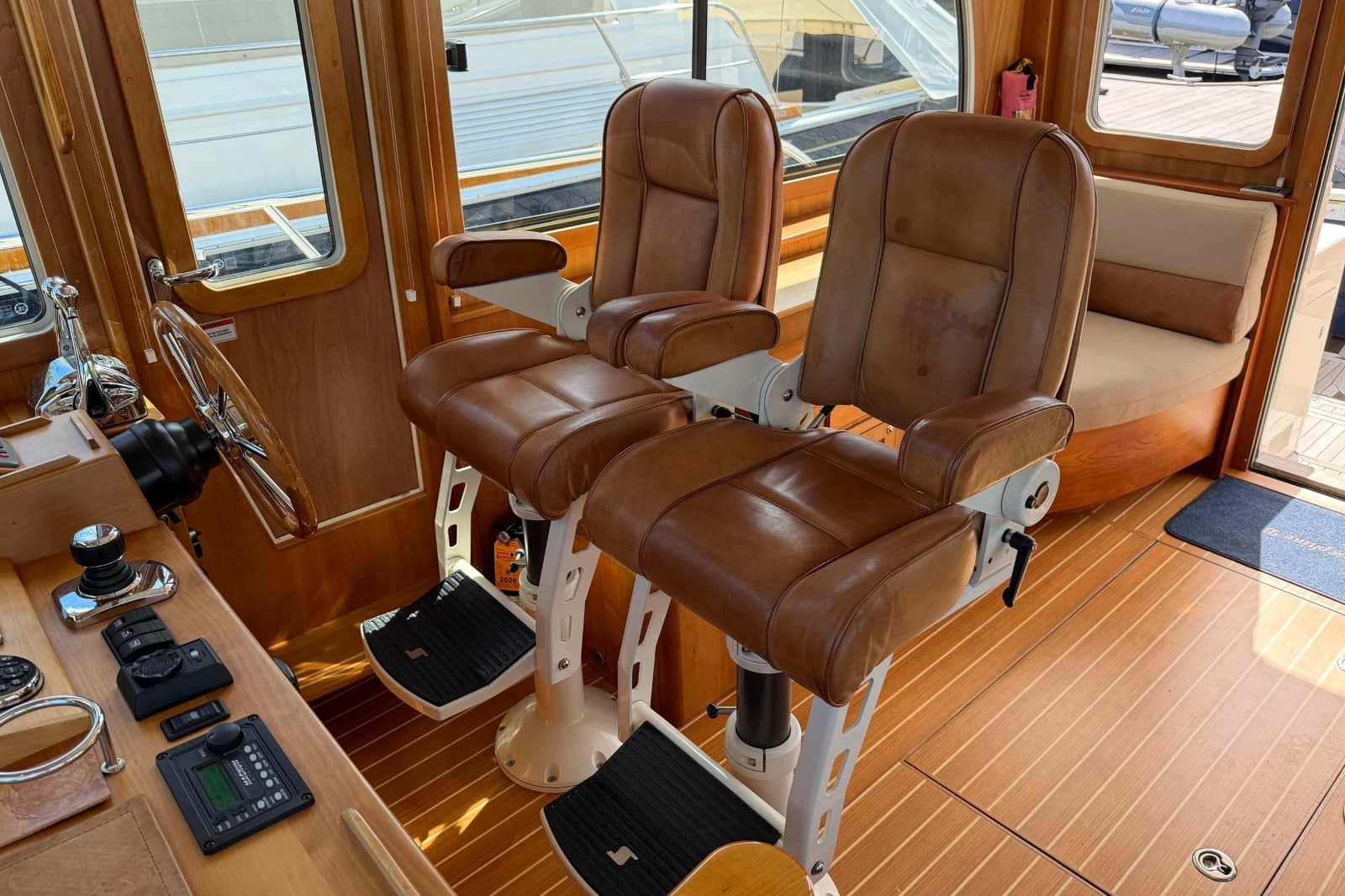 2011 Sabre 40 Sedan - Photo 35