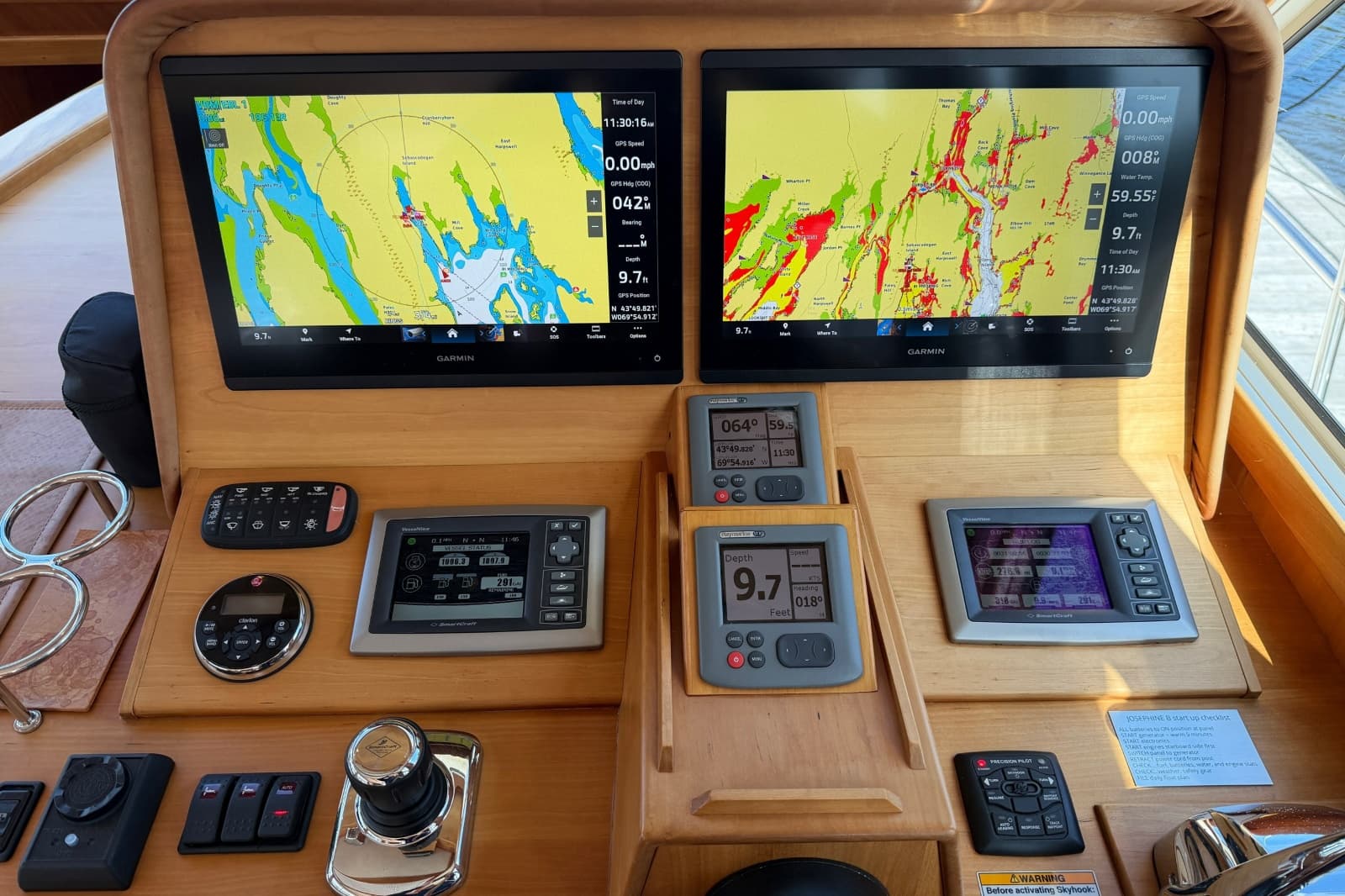 2011 Sabre 40 Sedan - Photo 37