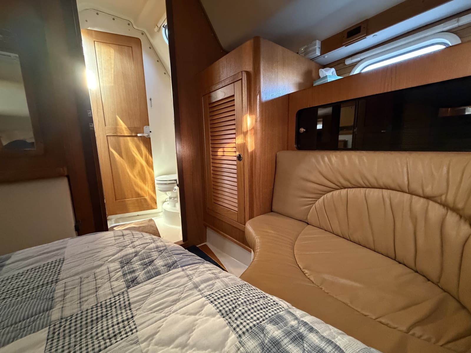 2001 Catalina 380 - Photo 71
