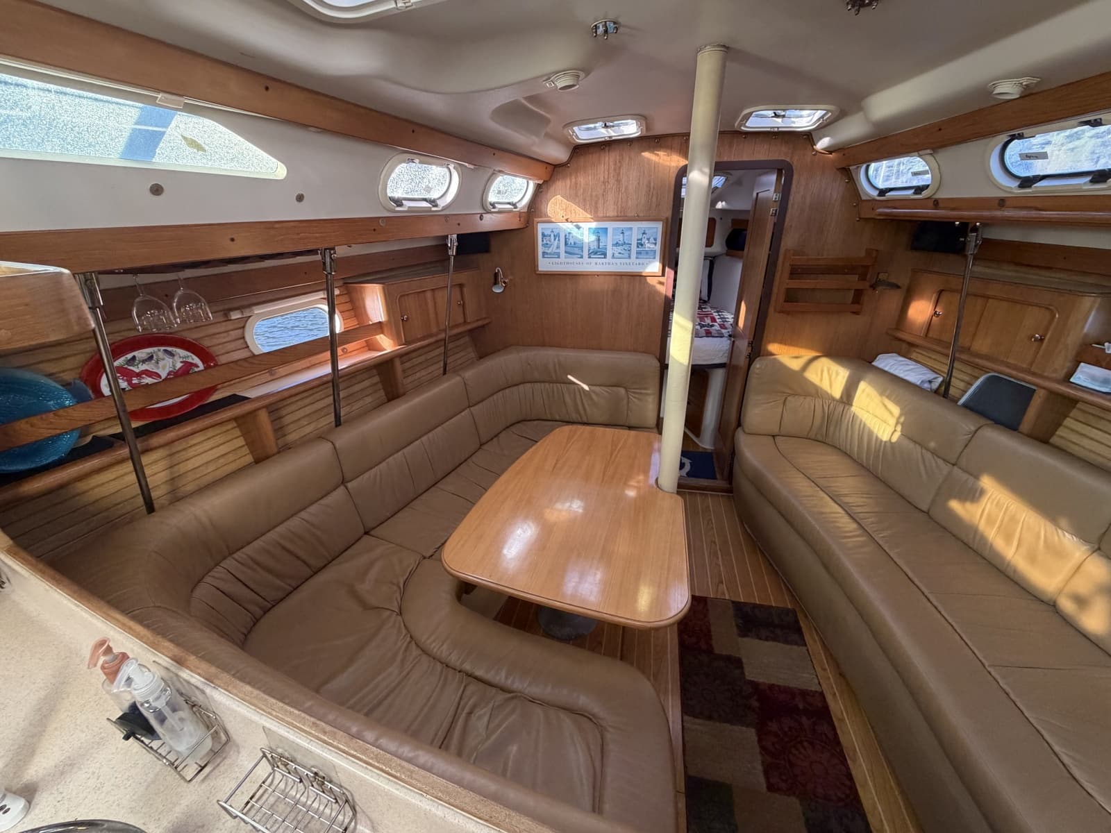 2001 Catalina 380 - Photo 45
