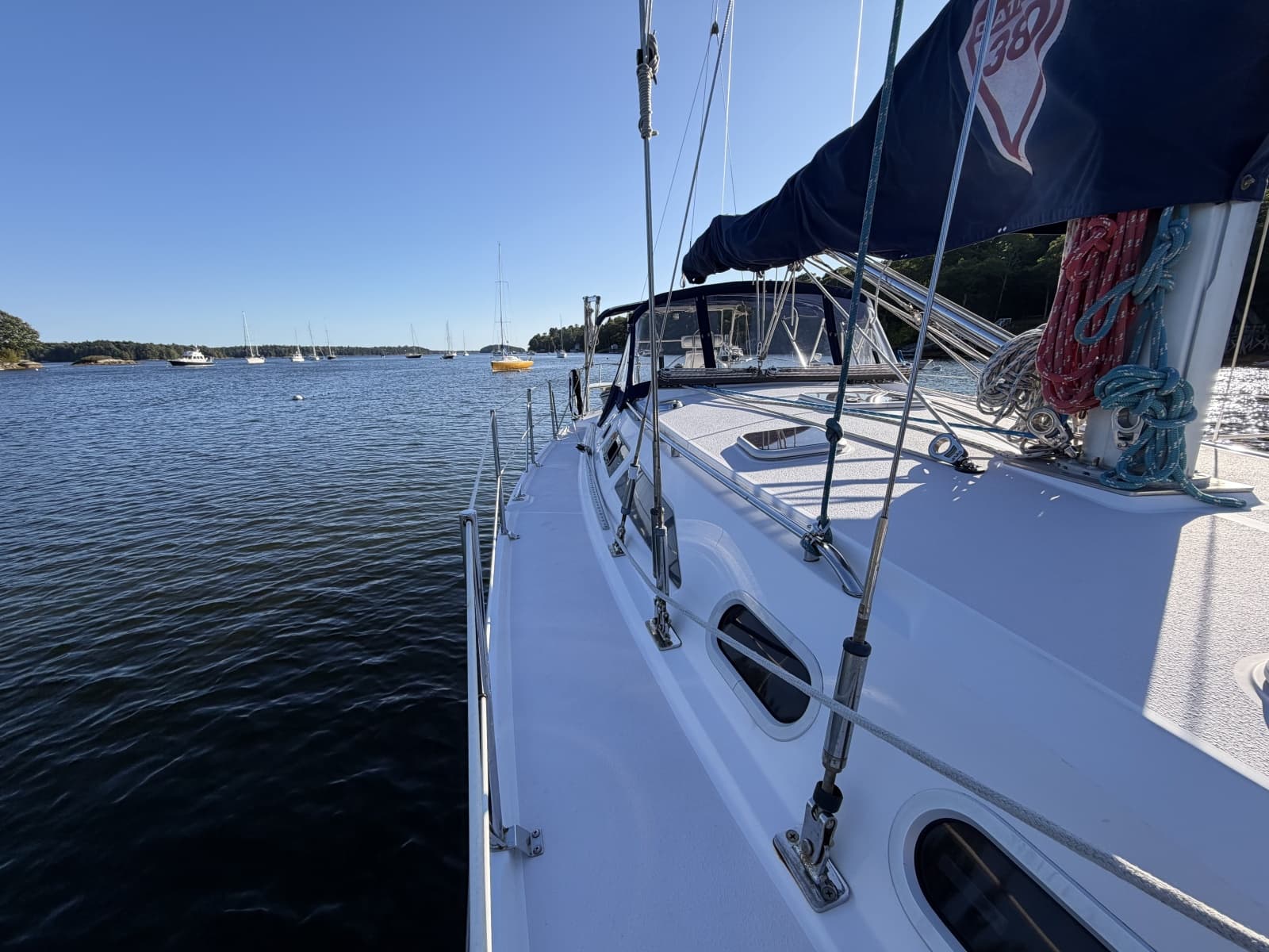 2001 Catalina 380 - Photo 11