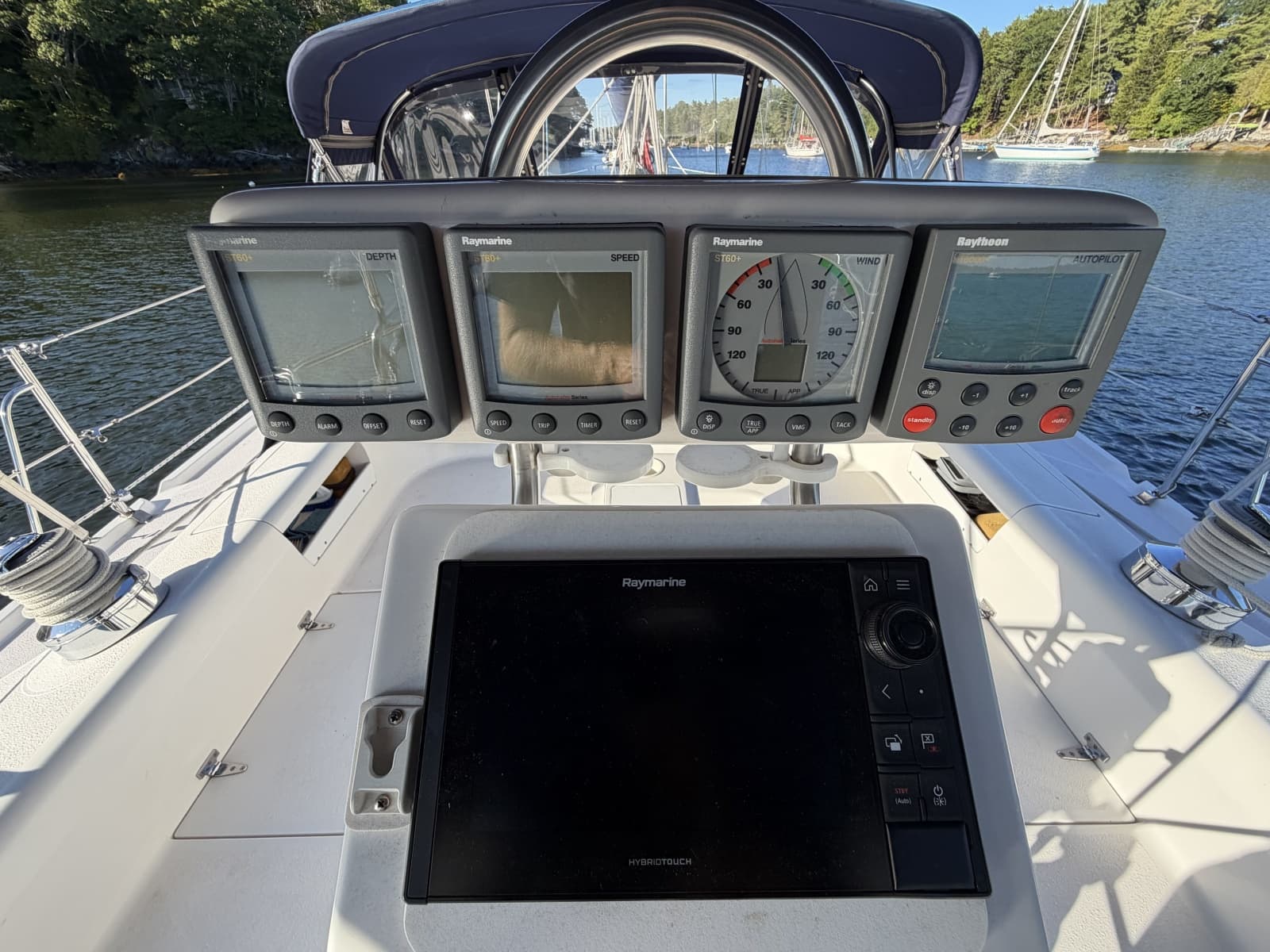 2001 Catalina 380 - Photo 30